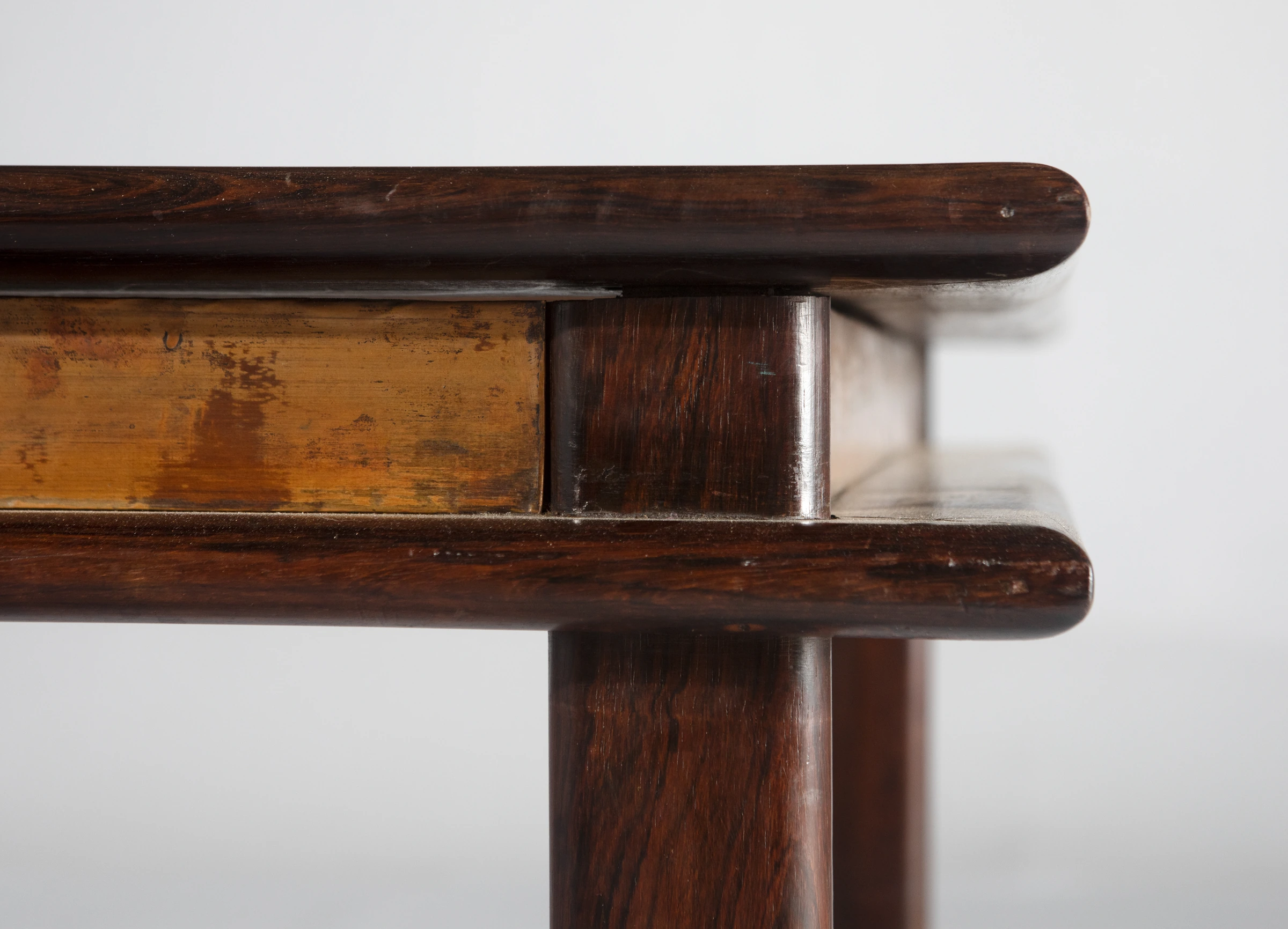 Dining table, Aída Boal — photo 3