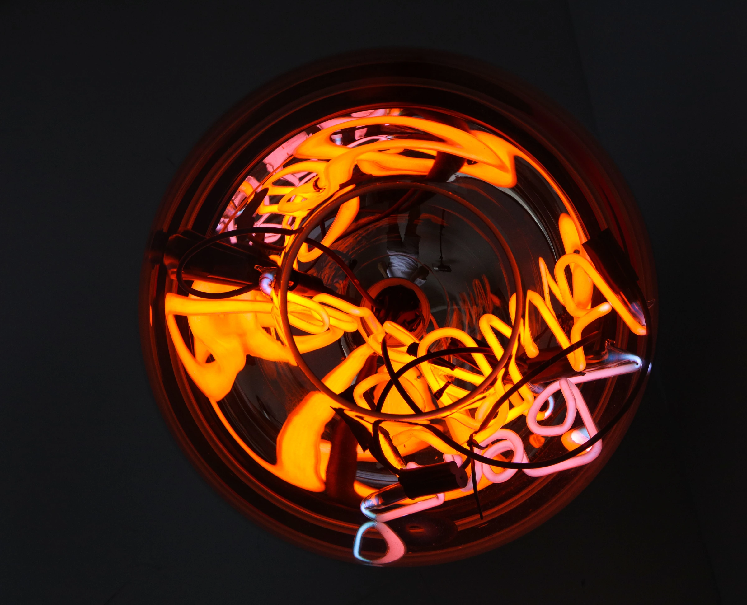 Floor lamp with neon lights, Alê Jordão — photo 7