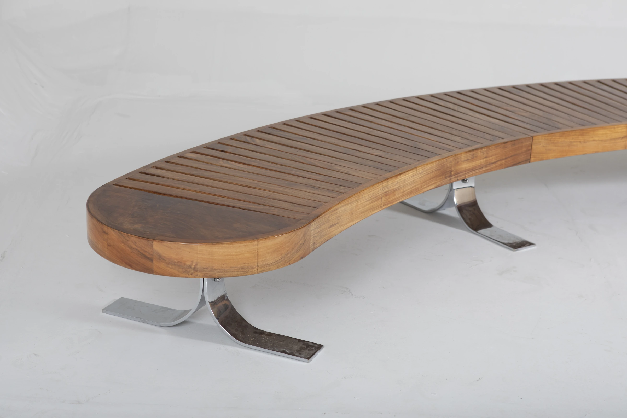 Curved bench, Carlo Hauner & Martin Eisler — photo 5