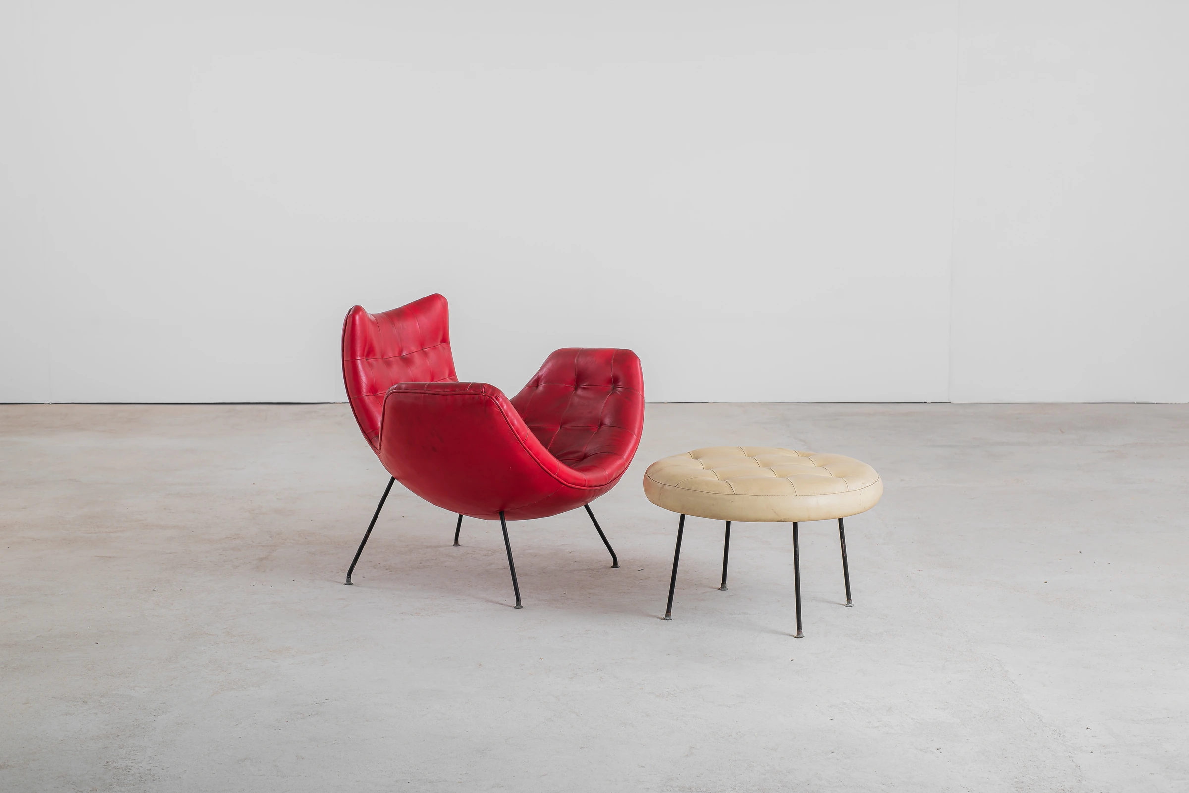 Lounge chair with ottoman, Carlo Hauner & Martin Eisler — photo 4