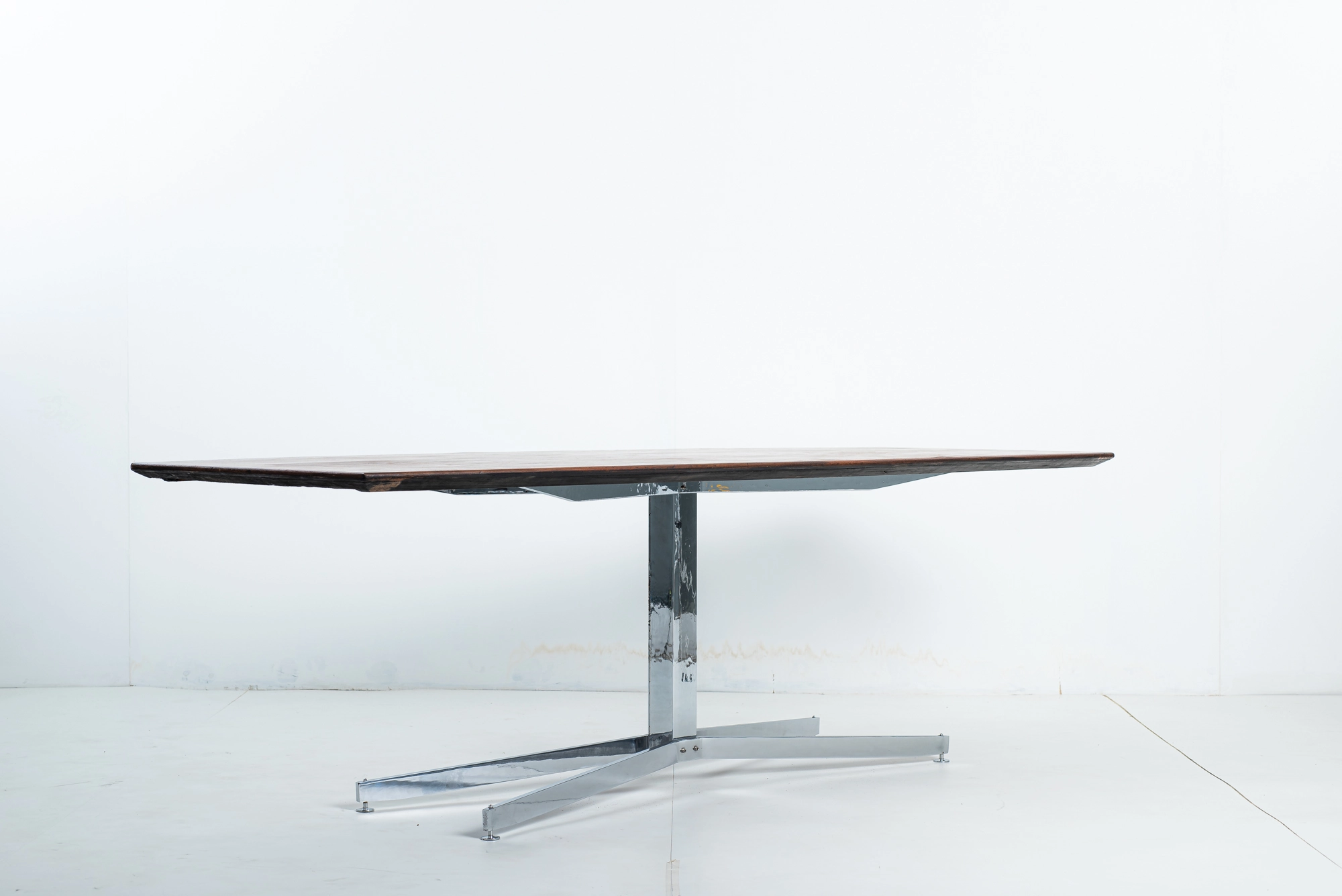 Metal table base, Carlo Hauner & Martin Eisler — photo 11