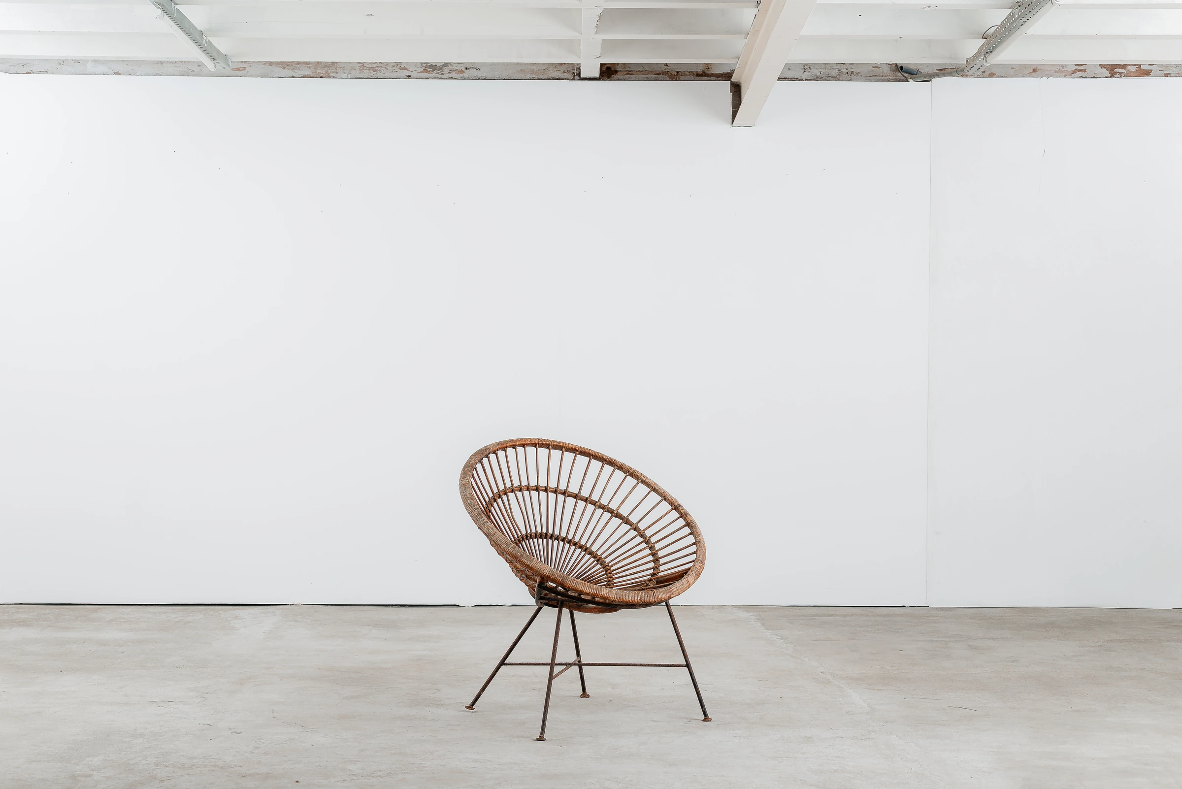 Wicker round armchair