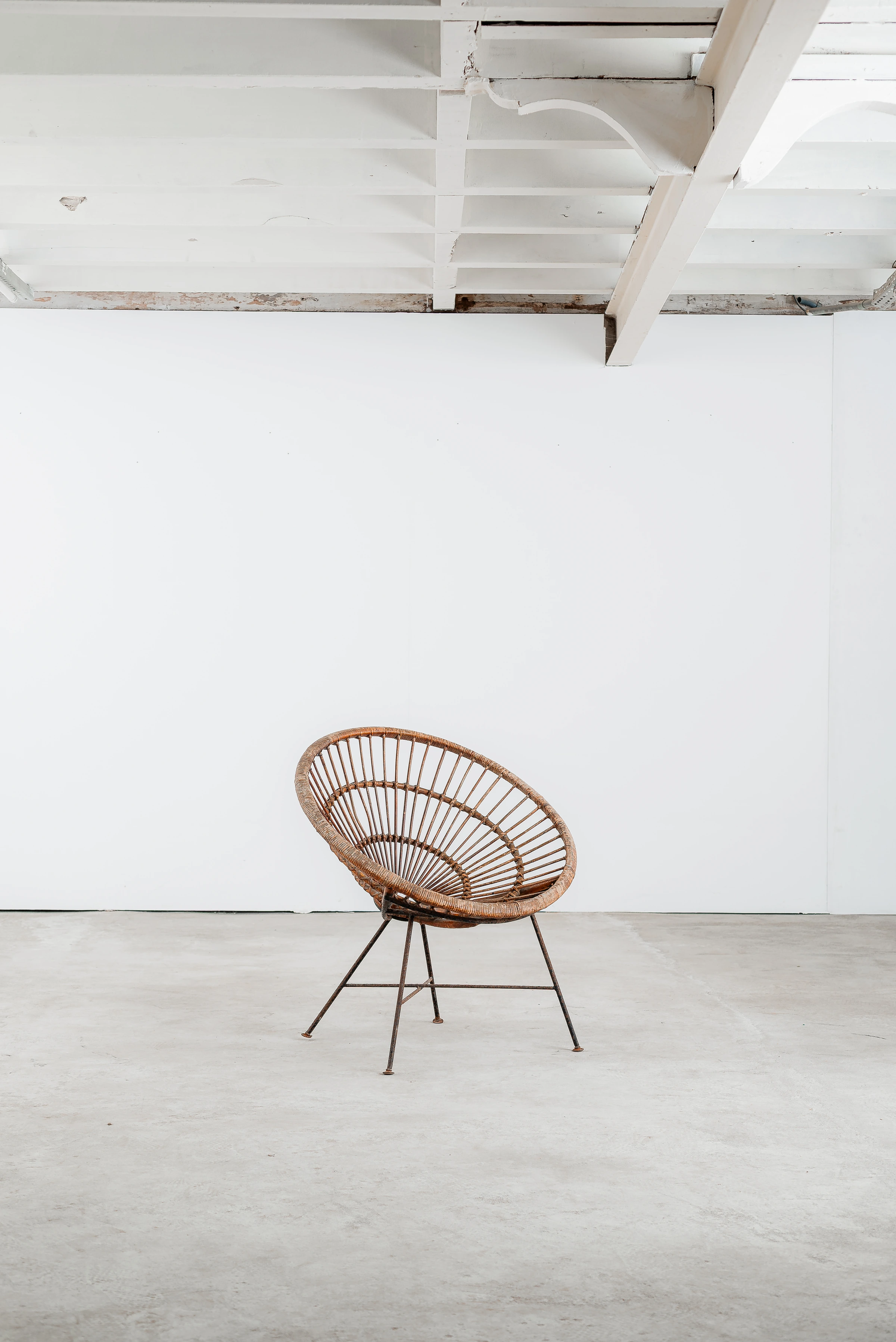 Wicker round armchair, Carlo Hauner & Martin Eisler — photo 3
