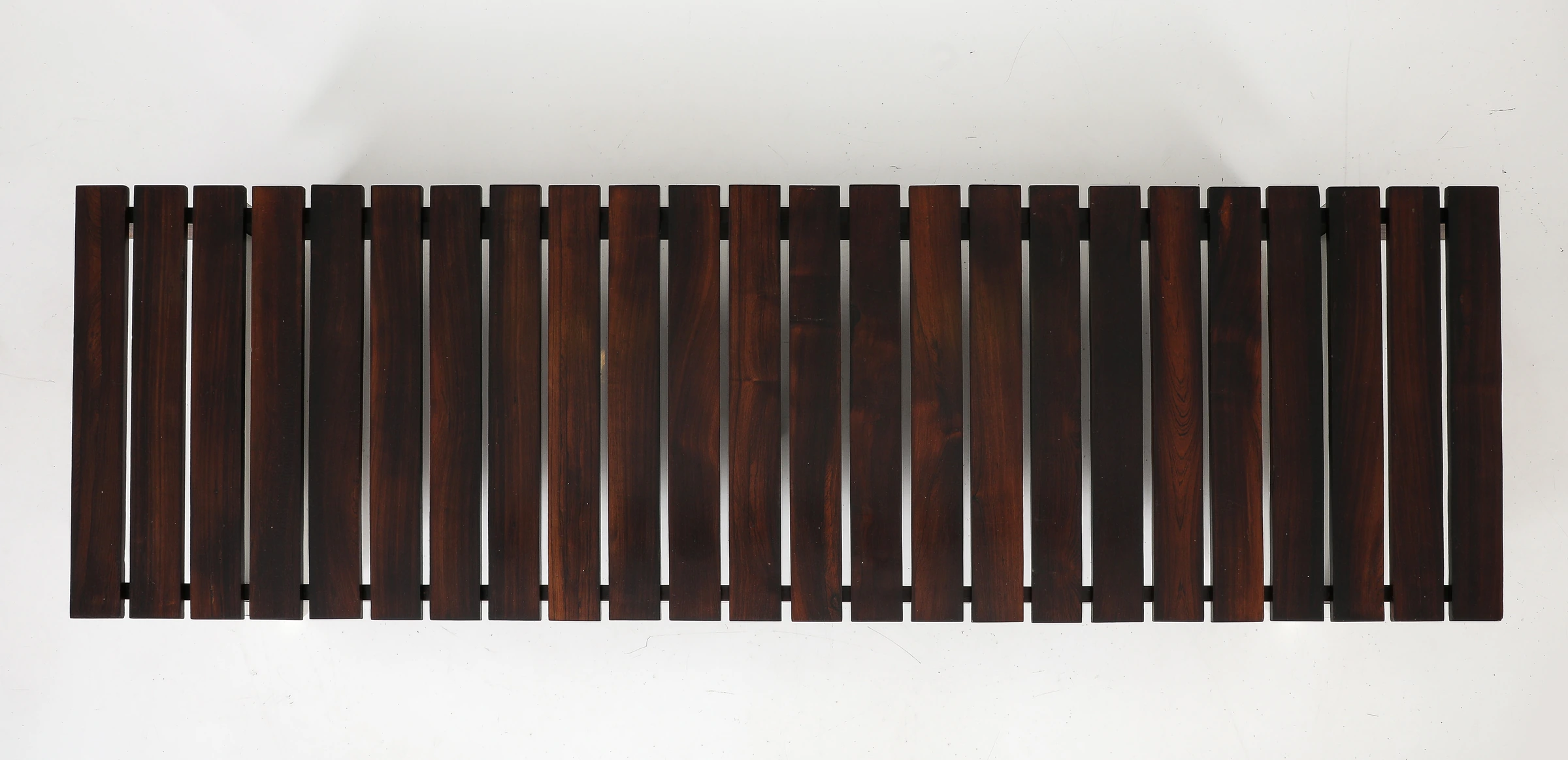Bench, Celina Decorações — photo 5