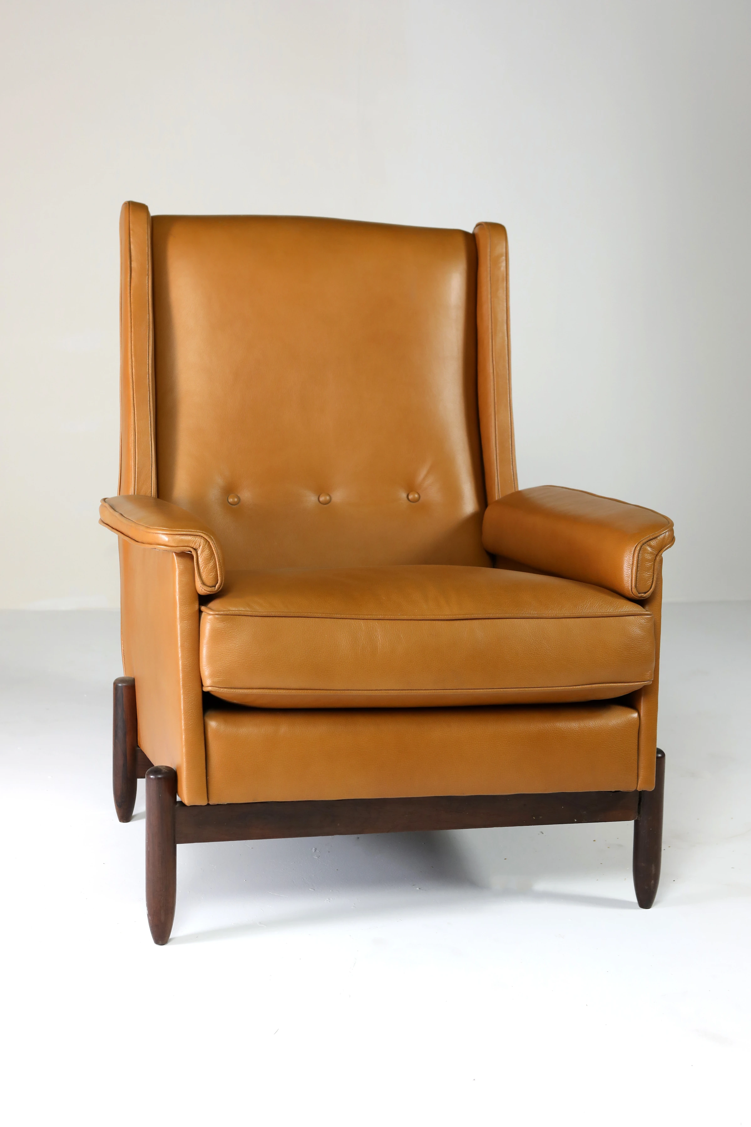 Celina Zilberberg armchair, Celina Decorações — photo 5