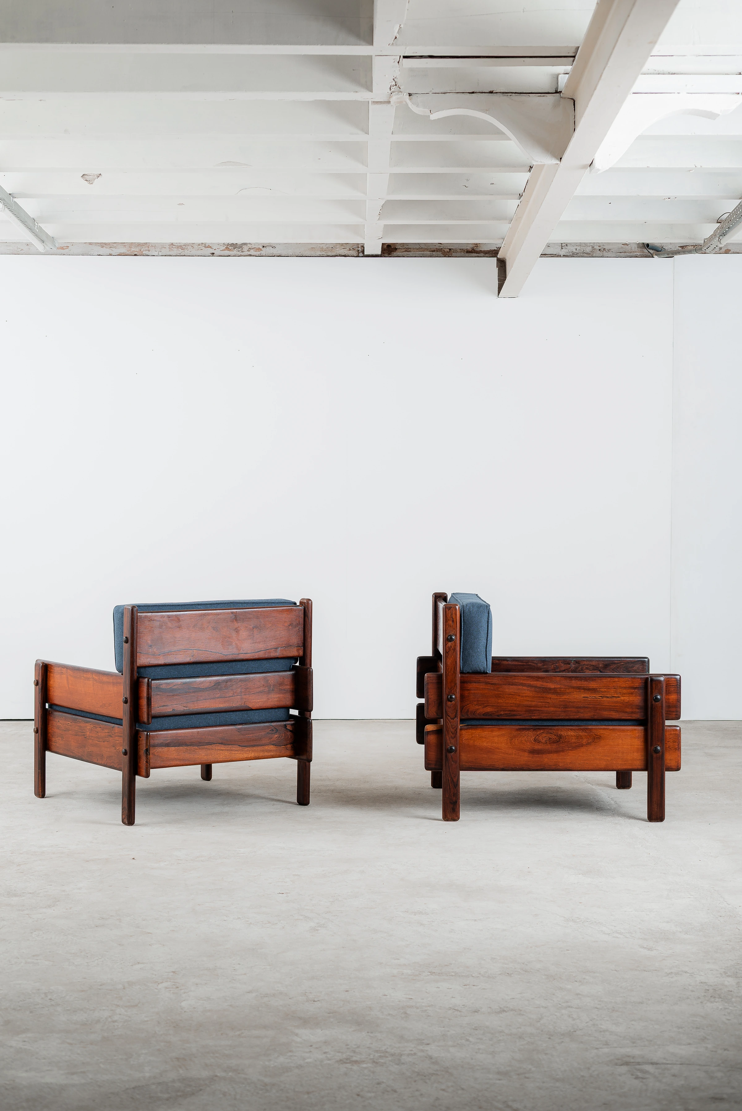 Pair of armchairs, Celina Decorações — photo 3