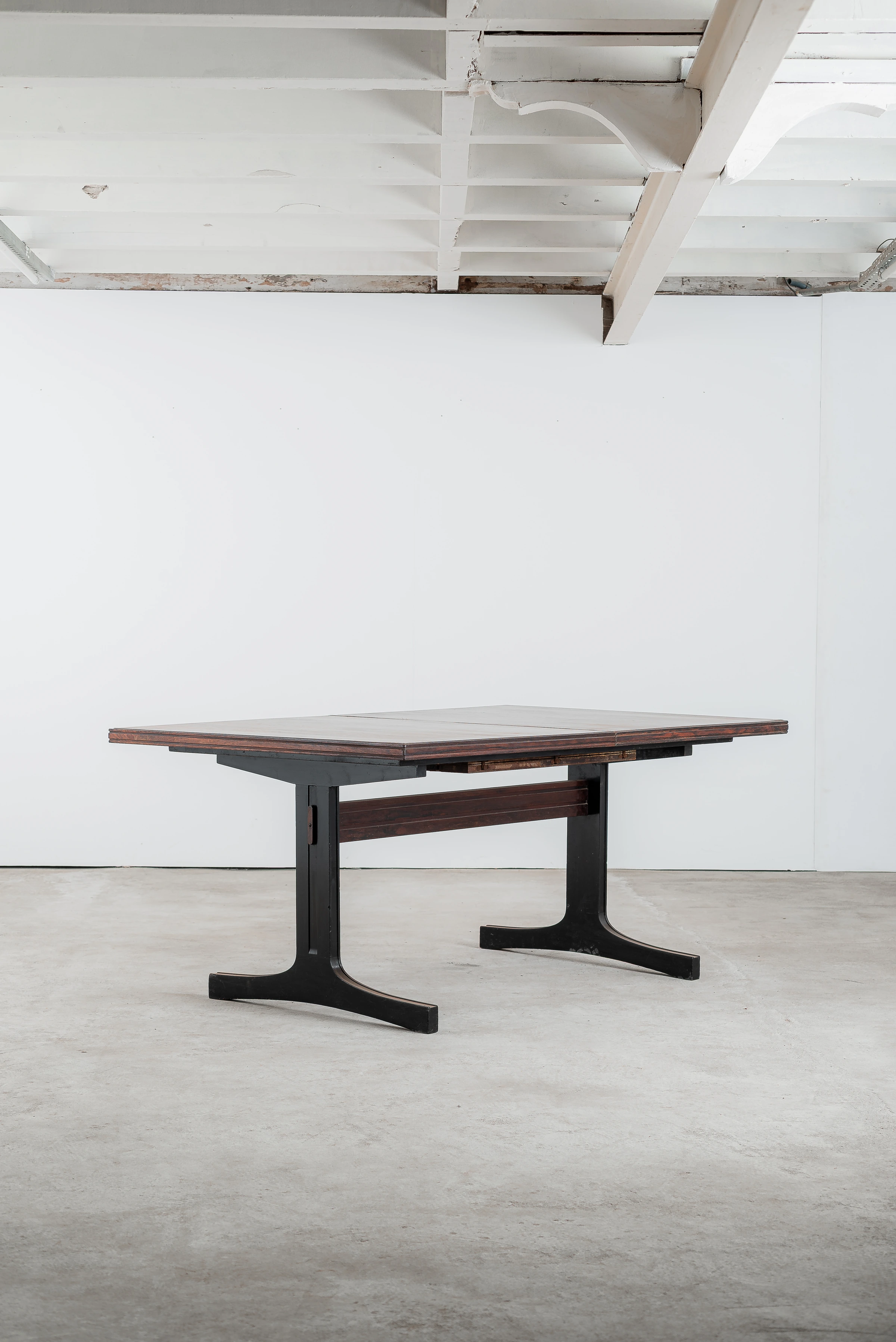 Extendable table, Móveis Cimo — photo 4