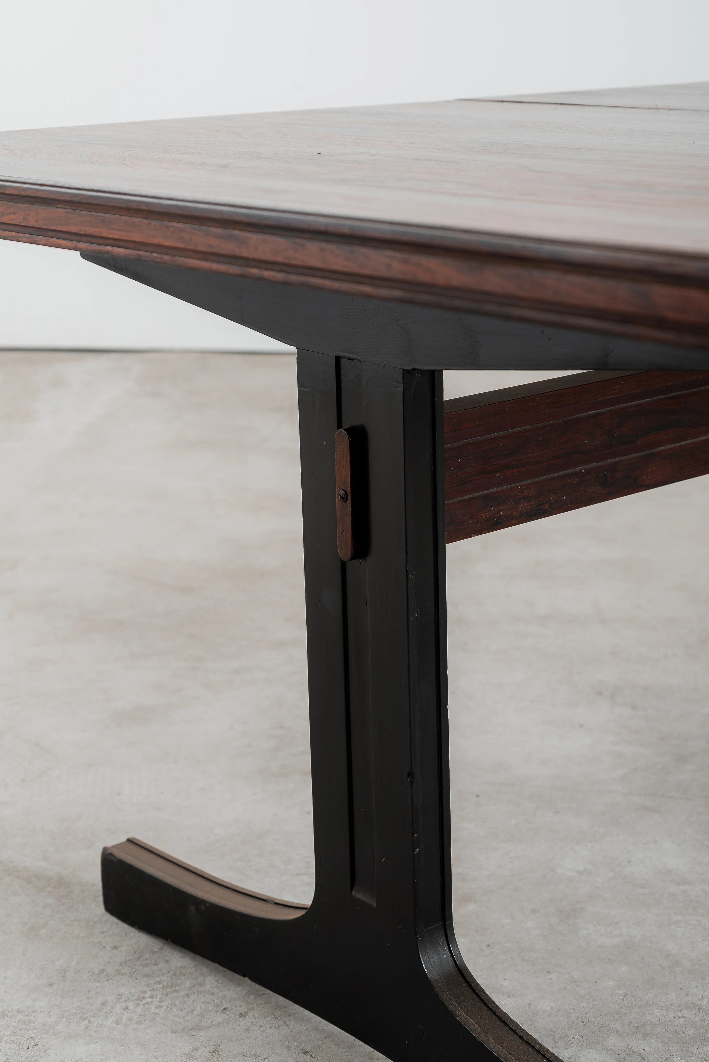Extendable table, Móveis Cimo — photo 7