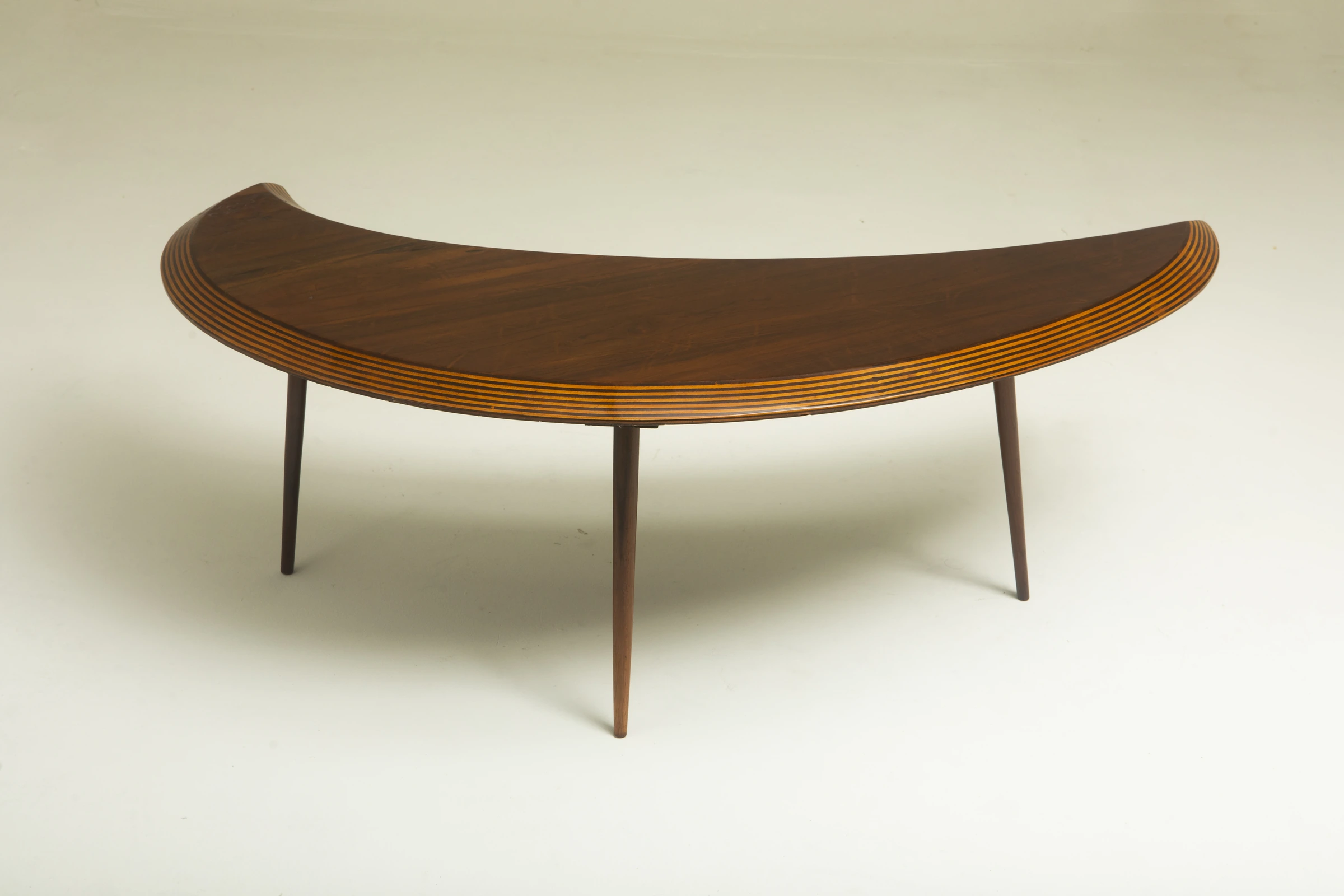 Half moon side table, Móveis Cimo — photo 6