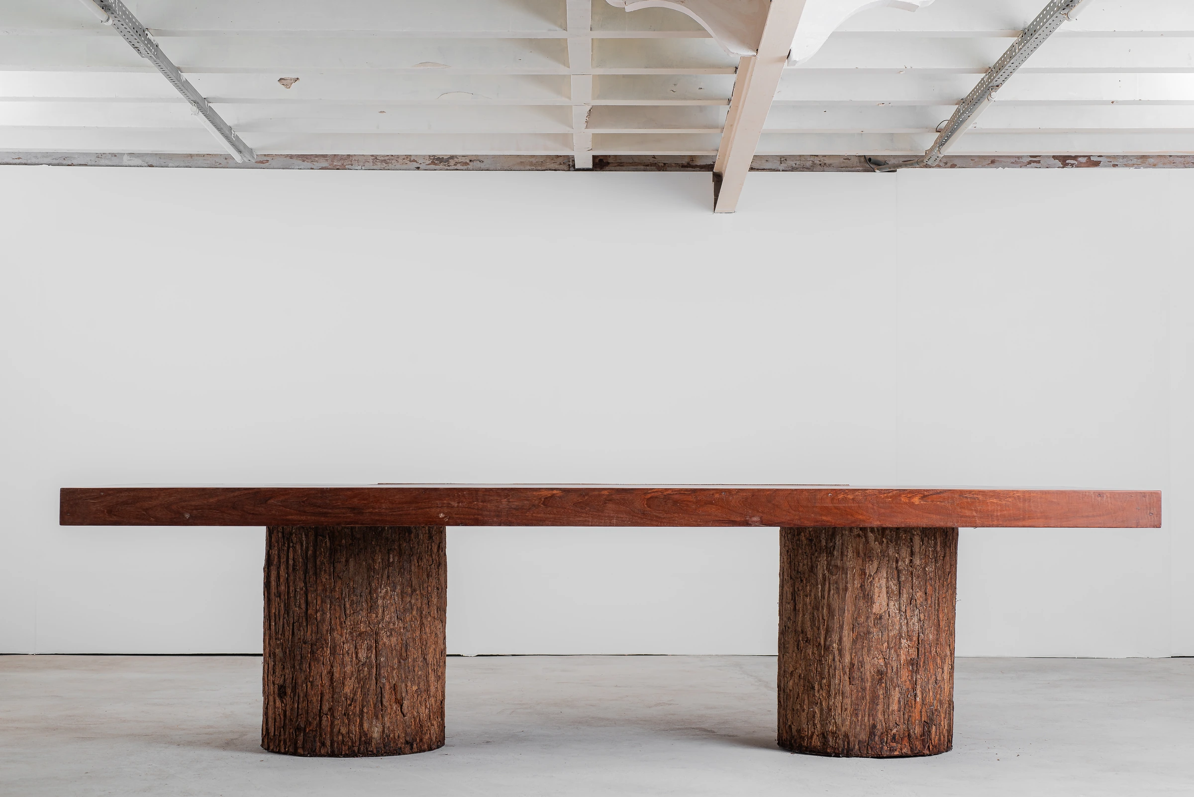 Dining table from the “denúncia” series — José Zanine Caldas