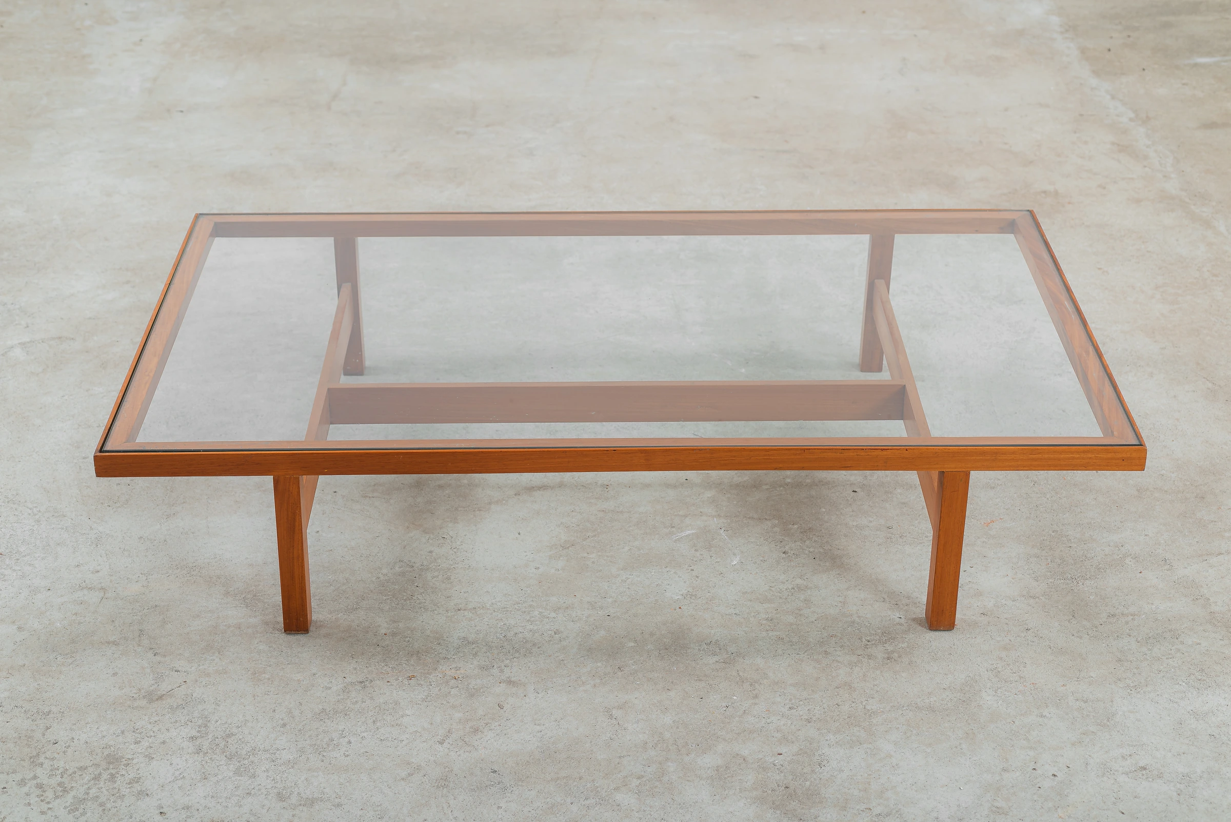 Center table, Estúdio Branco & Preto — photo 5