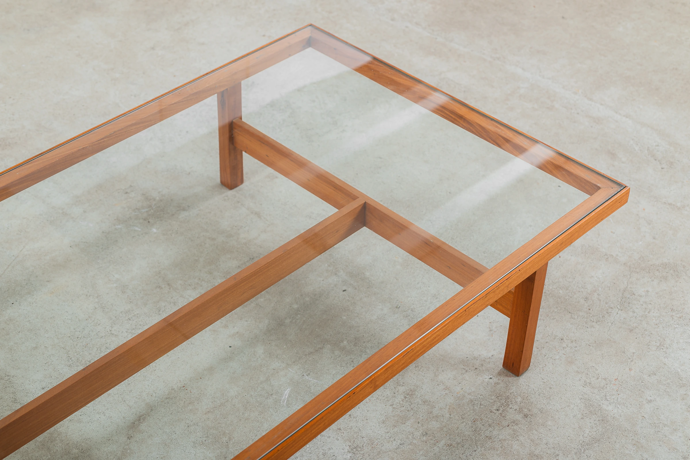 Center table, Estúdio Branco & Preto — photo 7