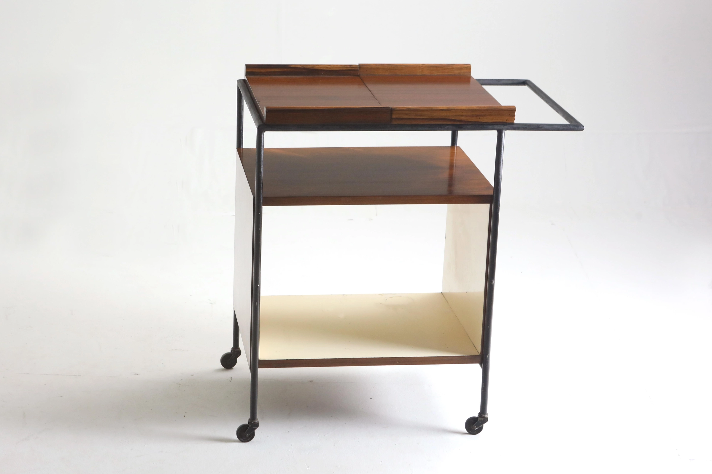 Tea cart, Geraldo de Barros — photo 2