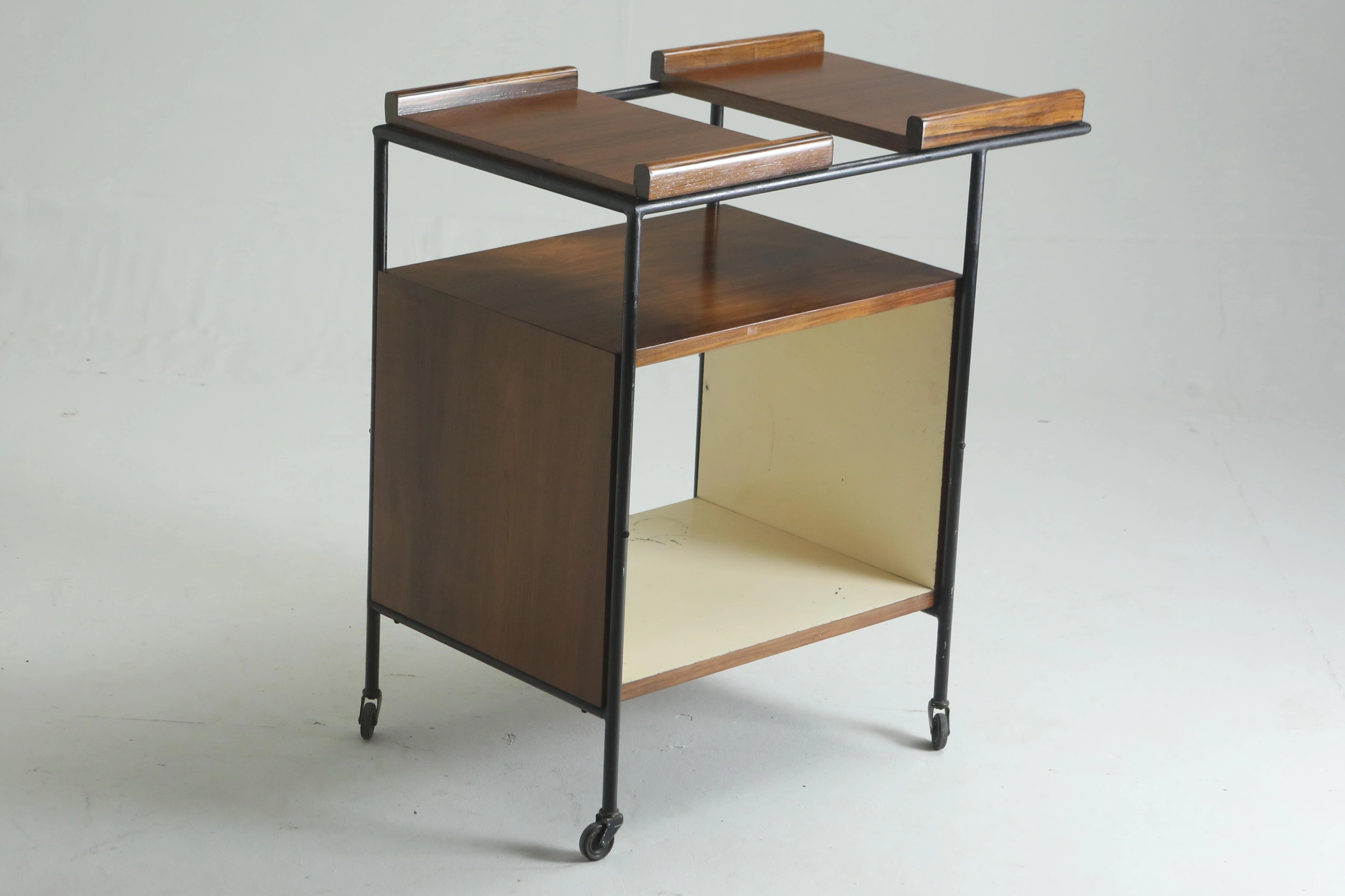 Tea cart, Geraldo de Barros — photo 9