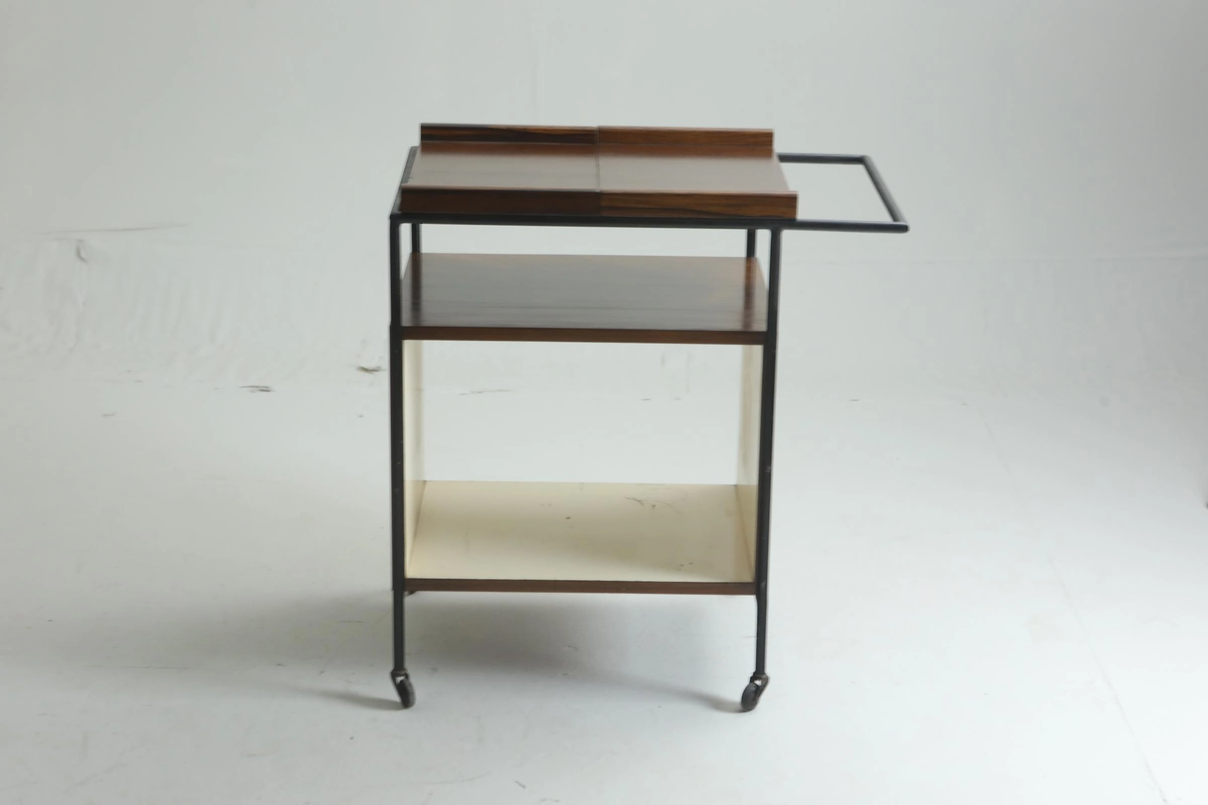 Tea cart, Geraldo de Barros — photo 11