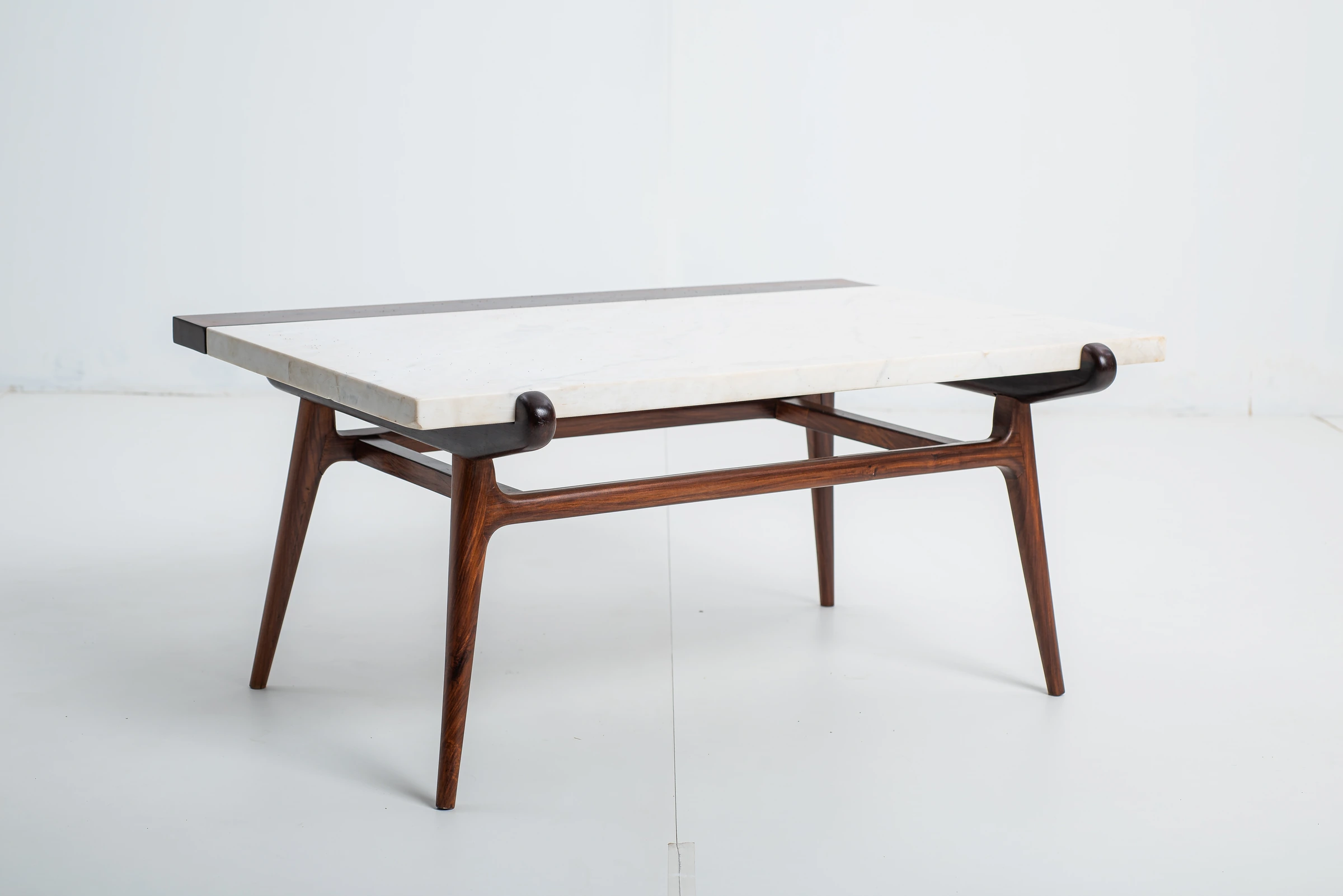 Low center table, Giuseppe Scapinelli — photo 4