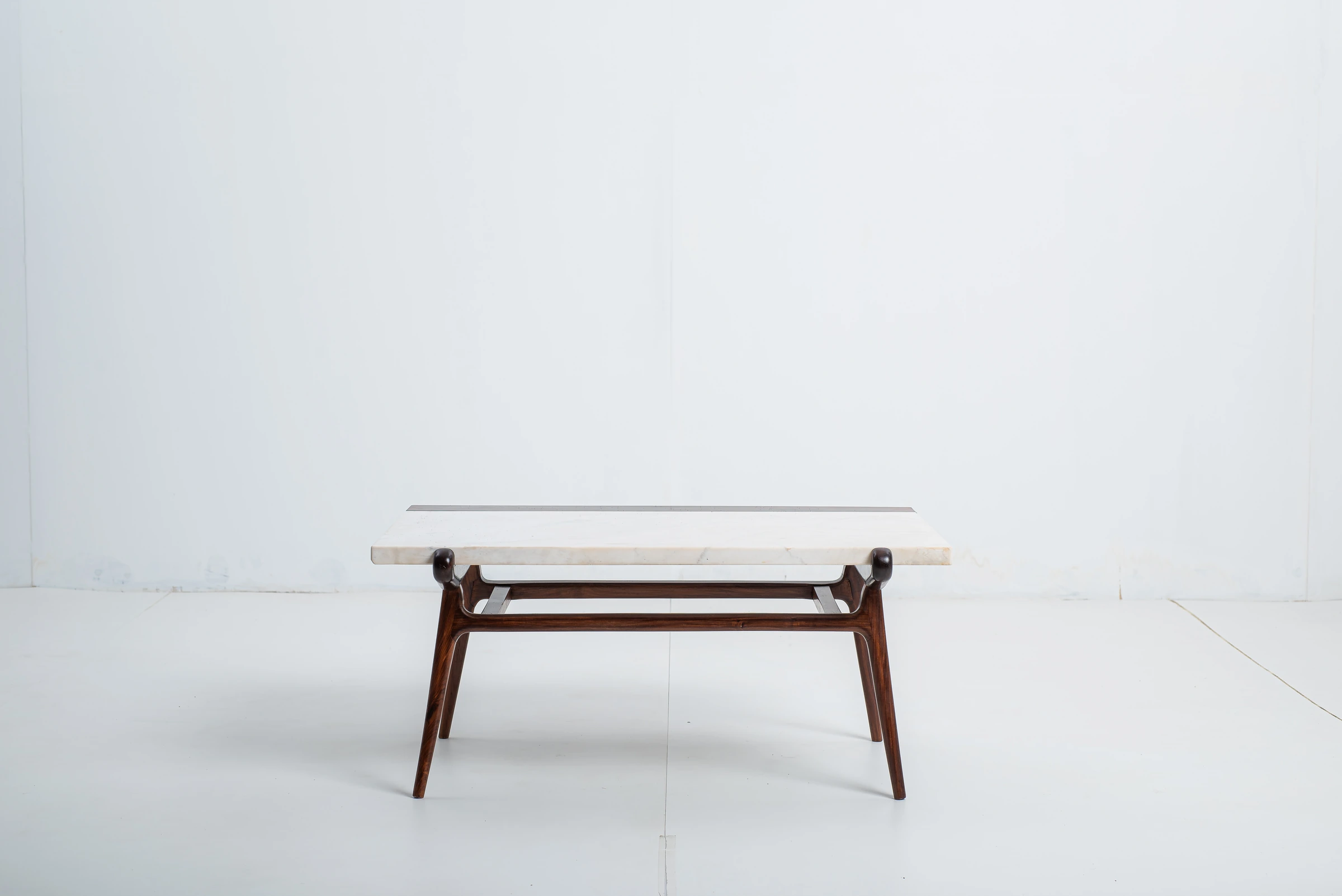 Low center table, Giuseppe Scapinelli — photo 8
