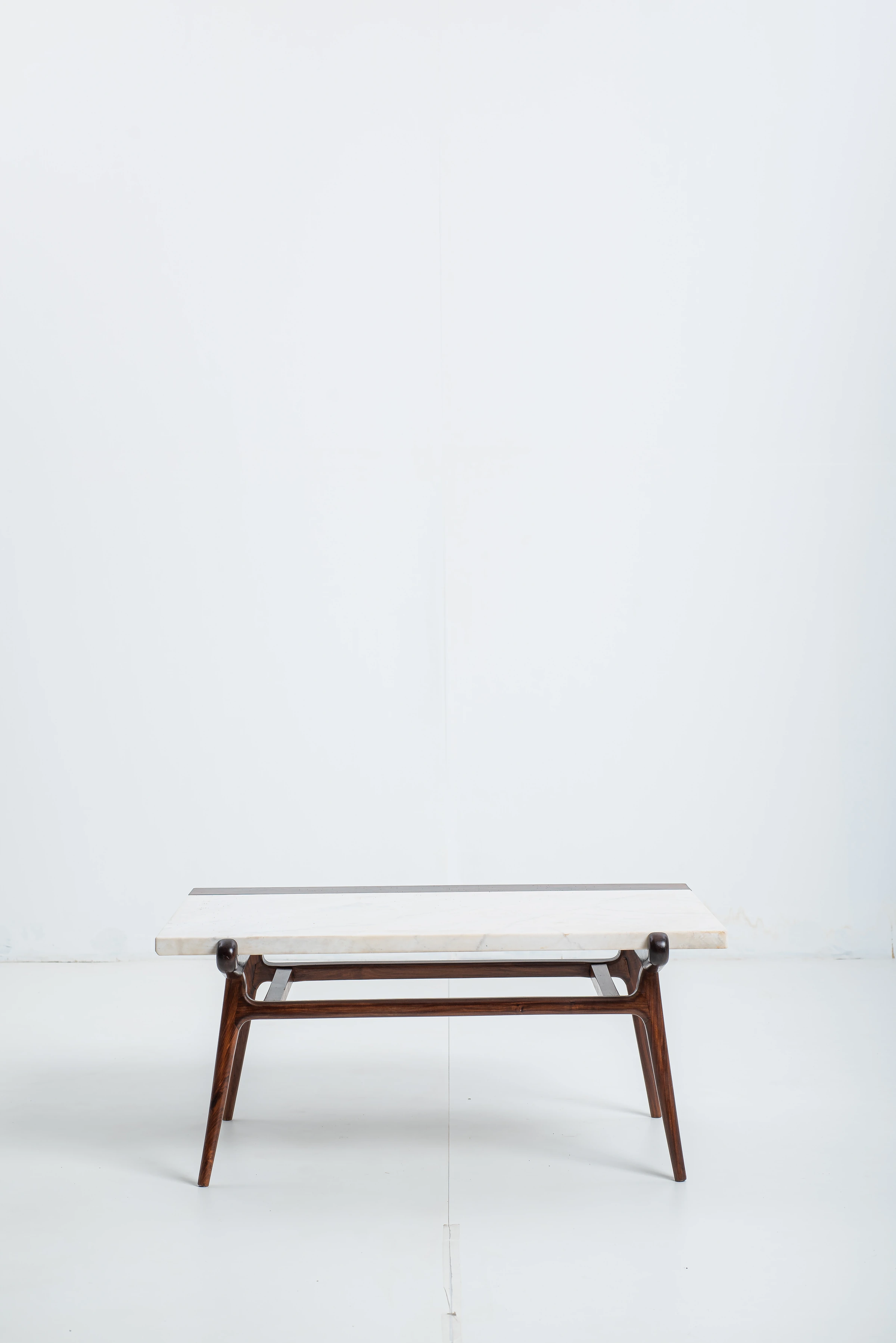 Low center table, Giuseppe Scapinelli — photo 9