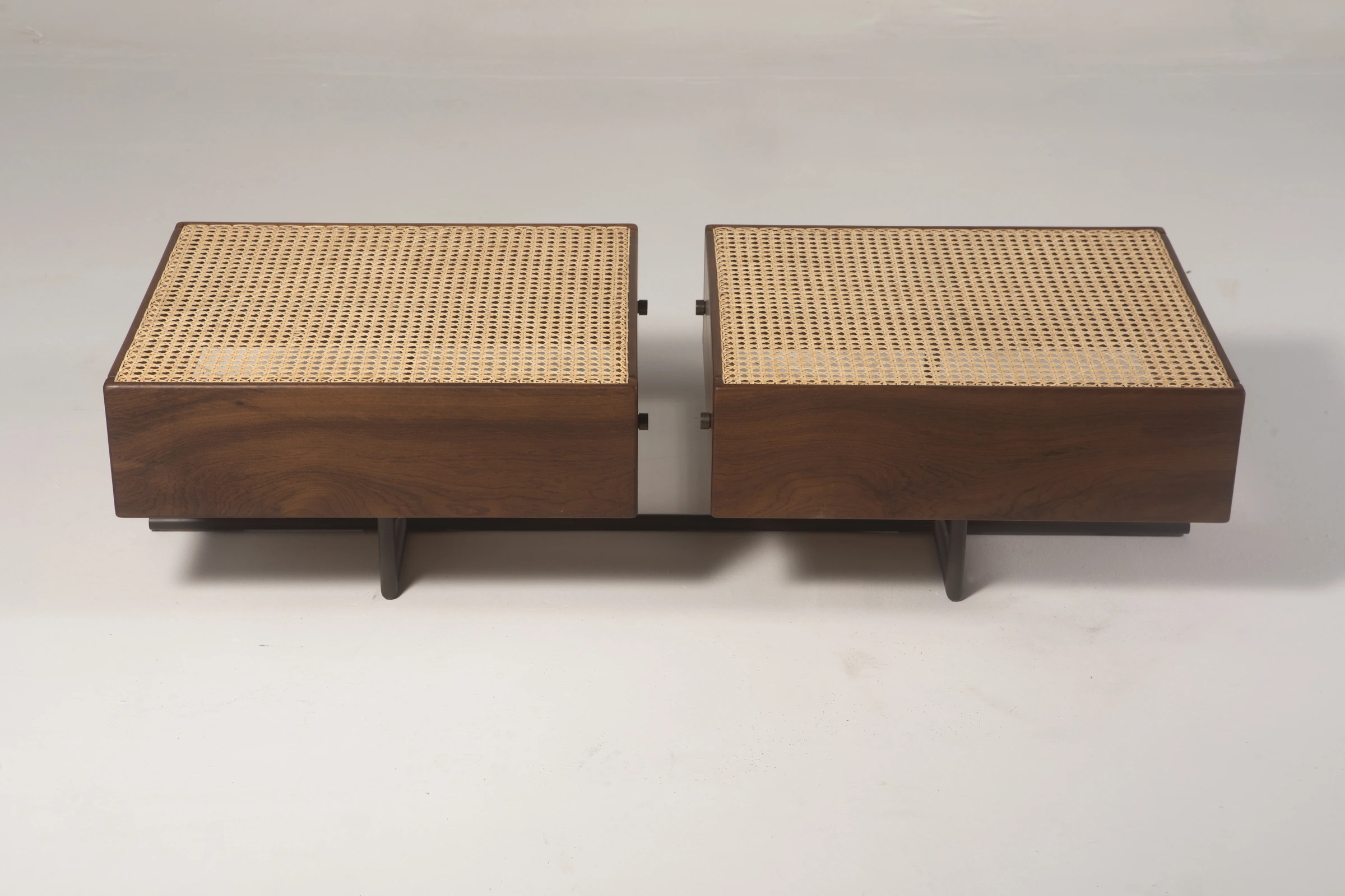 Benjamin bench, Gustavo Bittencourt — photo 2