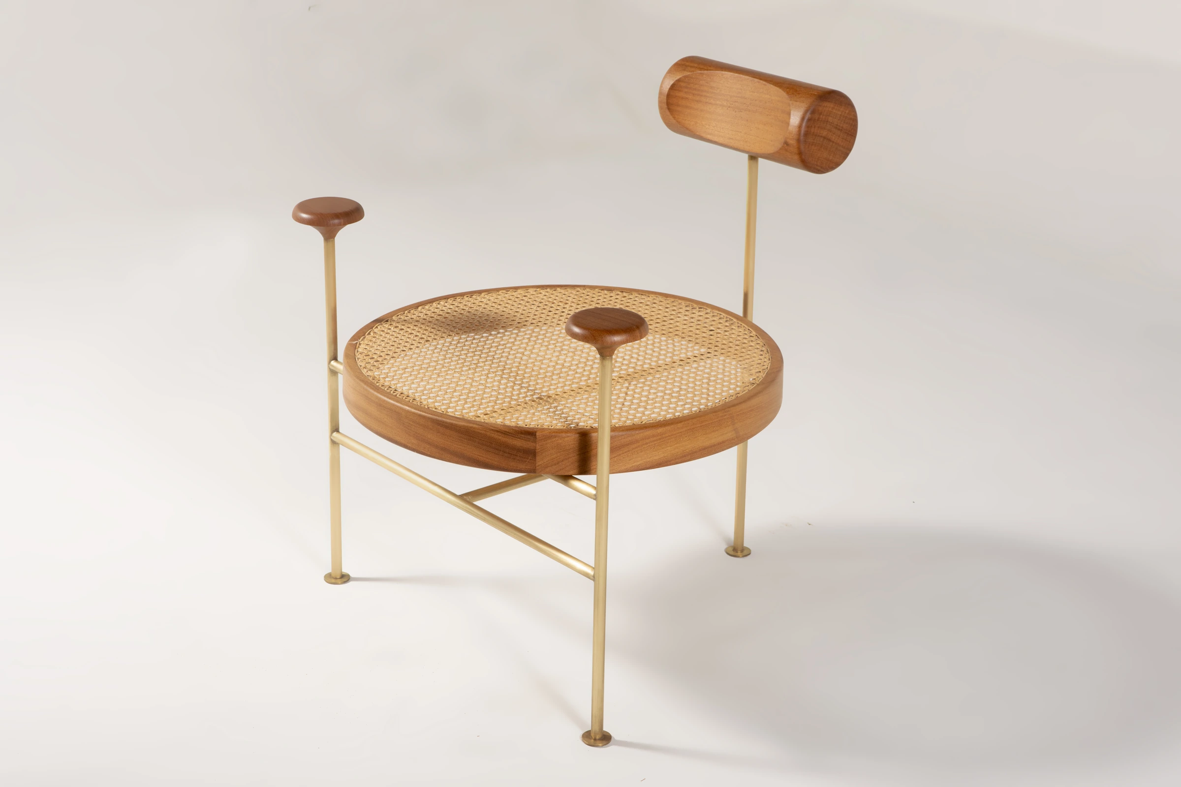 Torno armchair — Gustavo Bittencourt