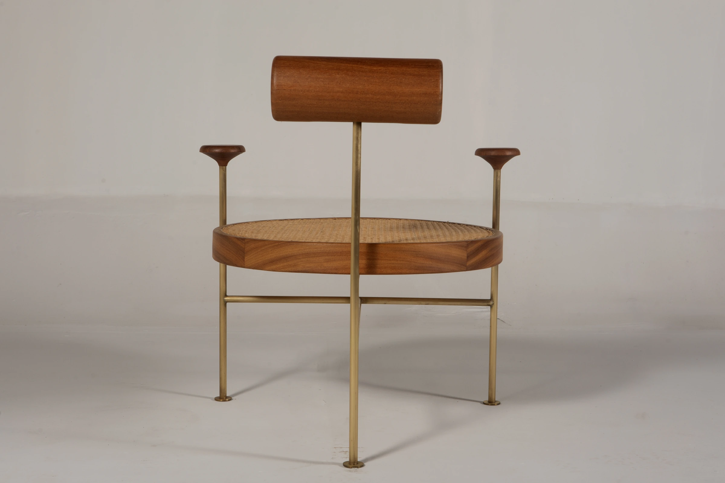 Torno armchair, Gustavo Bittencourt — photo 3