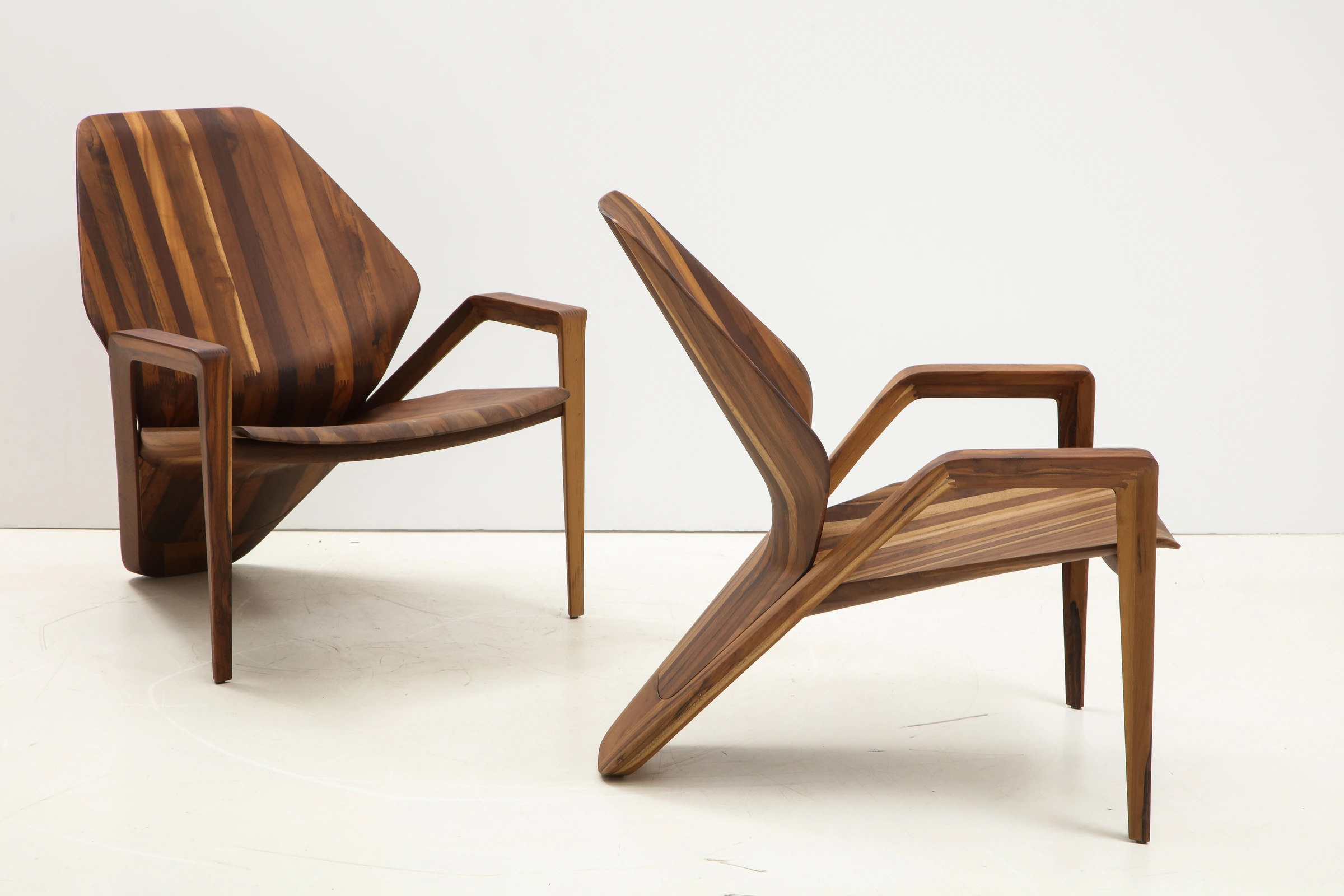 Pair of AVA armchairs, Guto Índio da Costa — photo 10