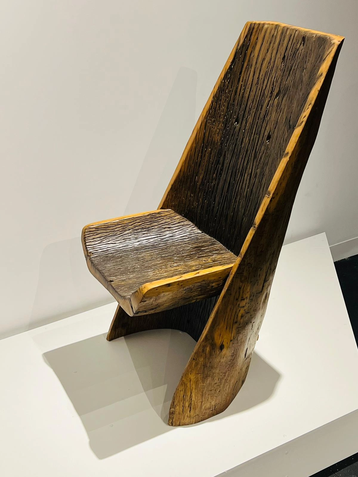 Aziza chair, Hugo França — photo 4