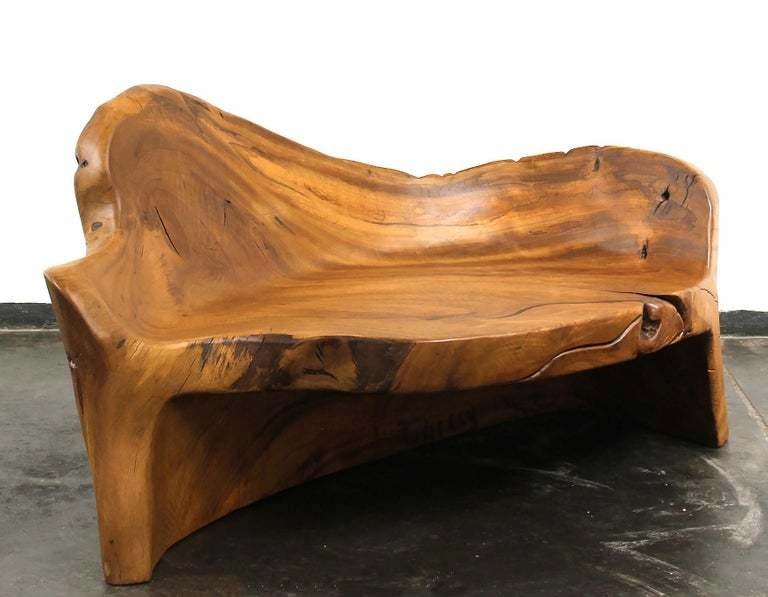 Embaú bench — Hugo França