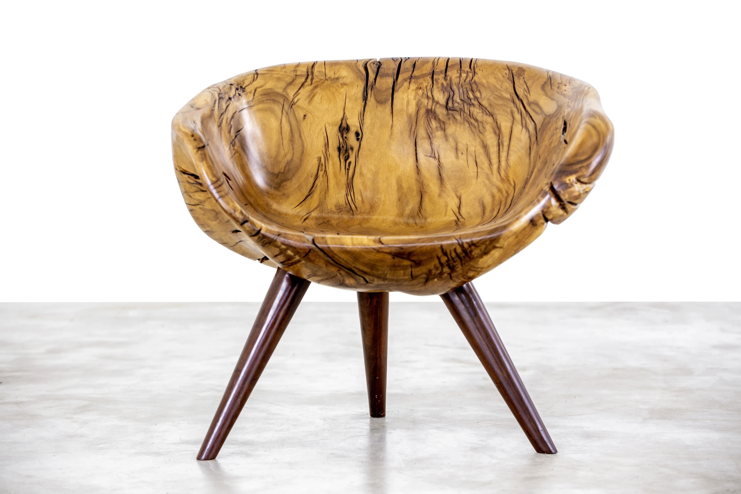 Guaramiri armchair — Hugo França