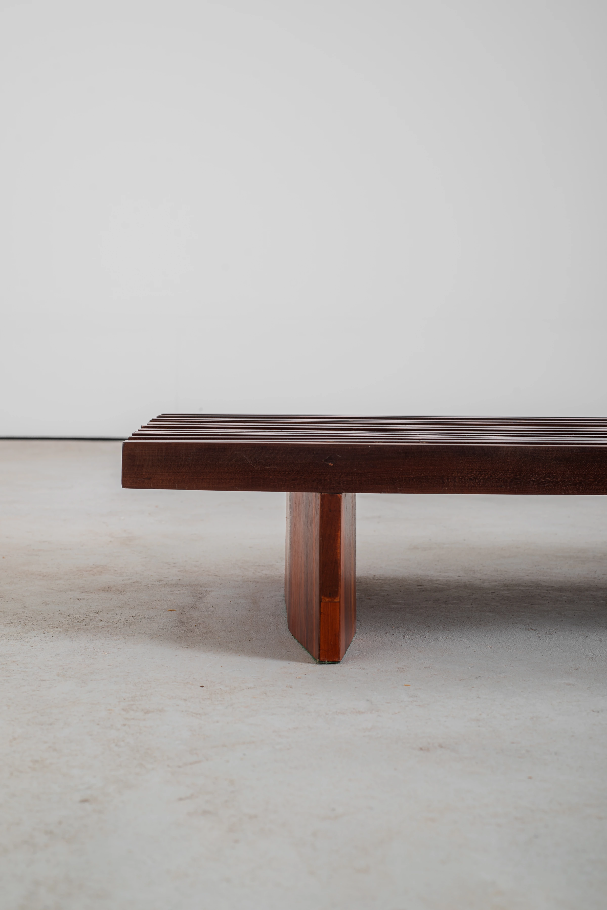 Bench, Joaquim Tenreiro — photo 10