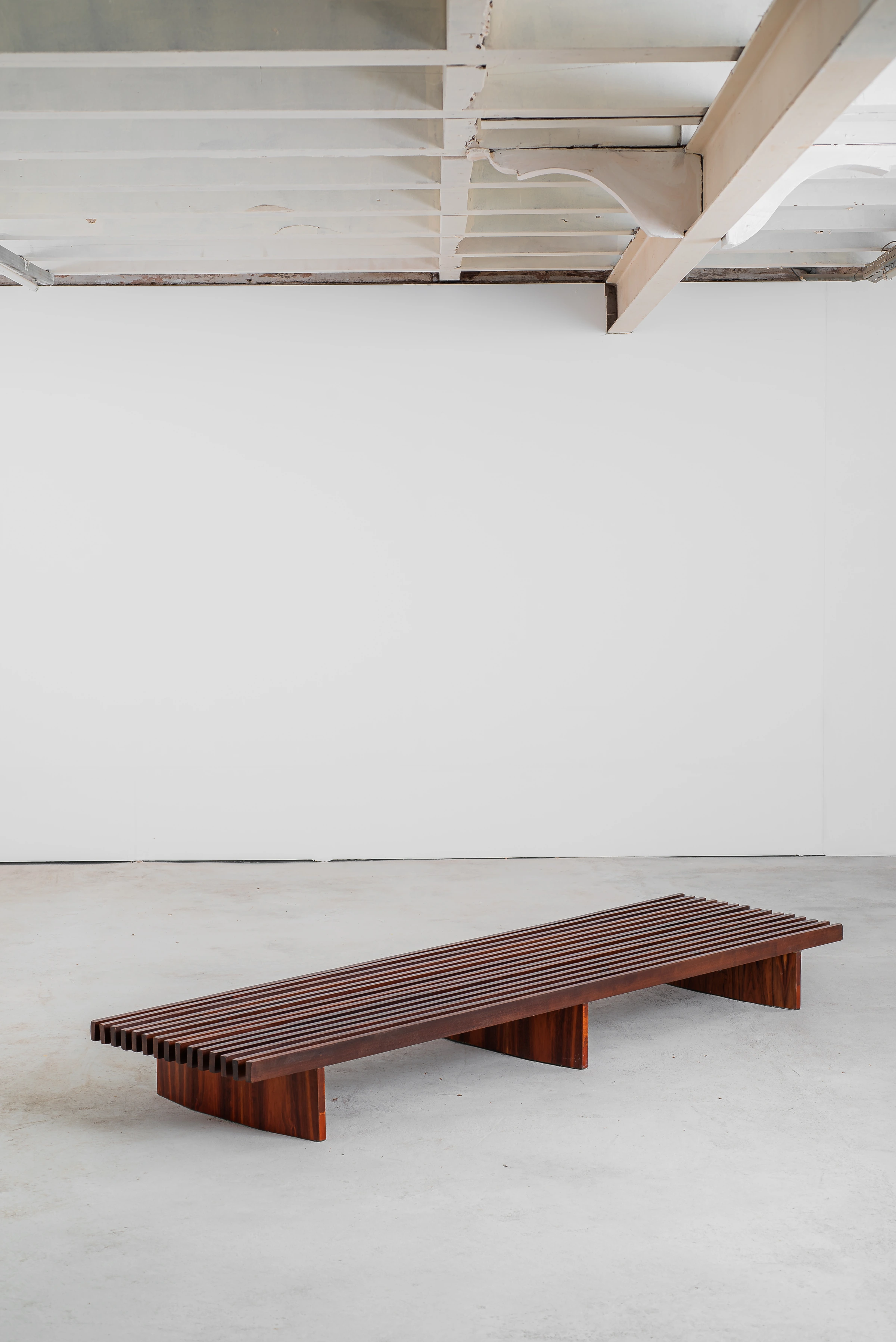 Bench, Joaquim Tenreiro — photo 11