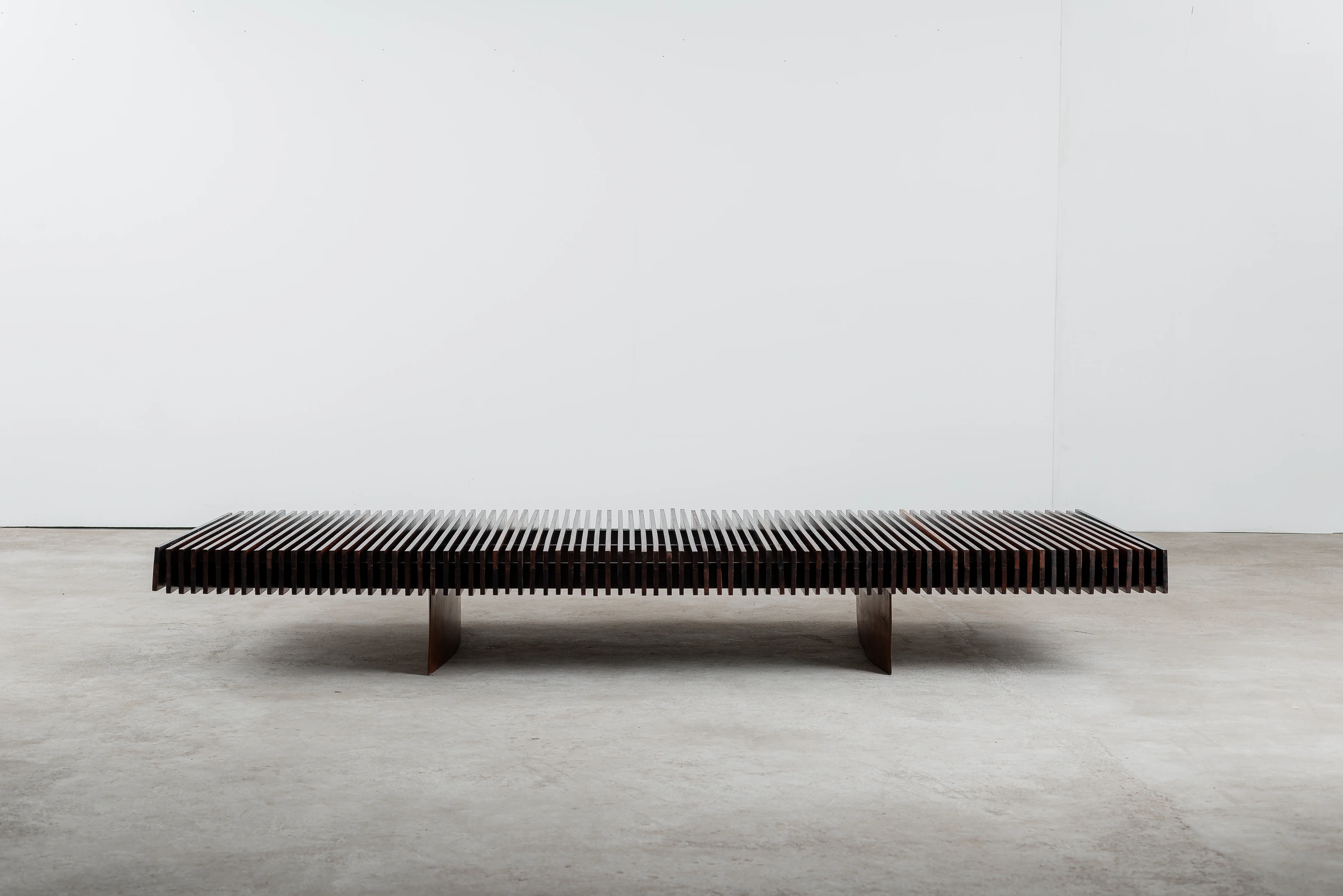 Bench, Joaquim Tenreiro — photo 3