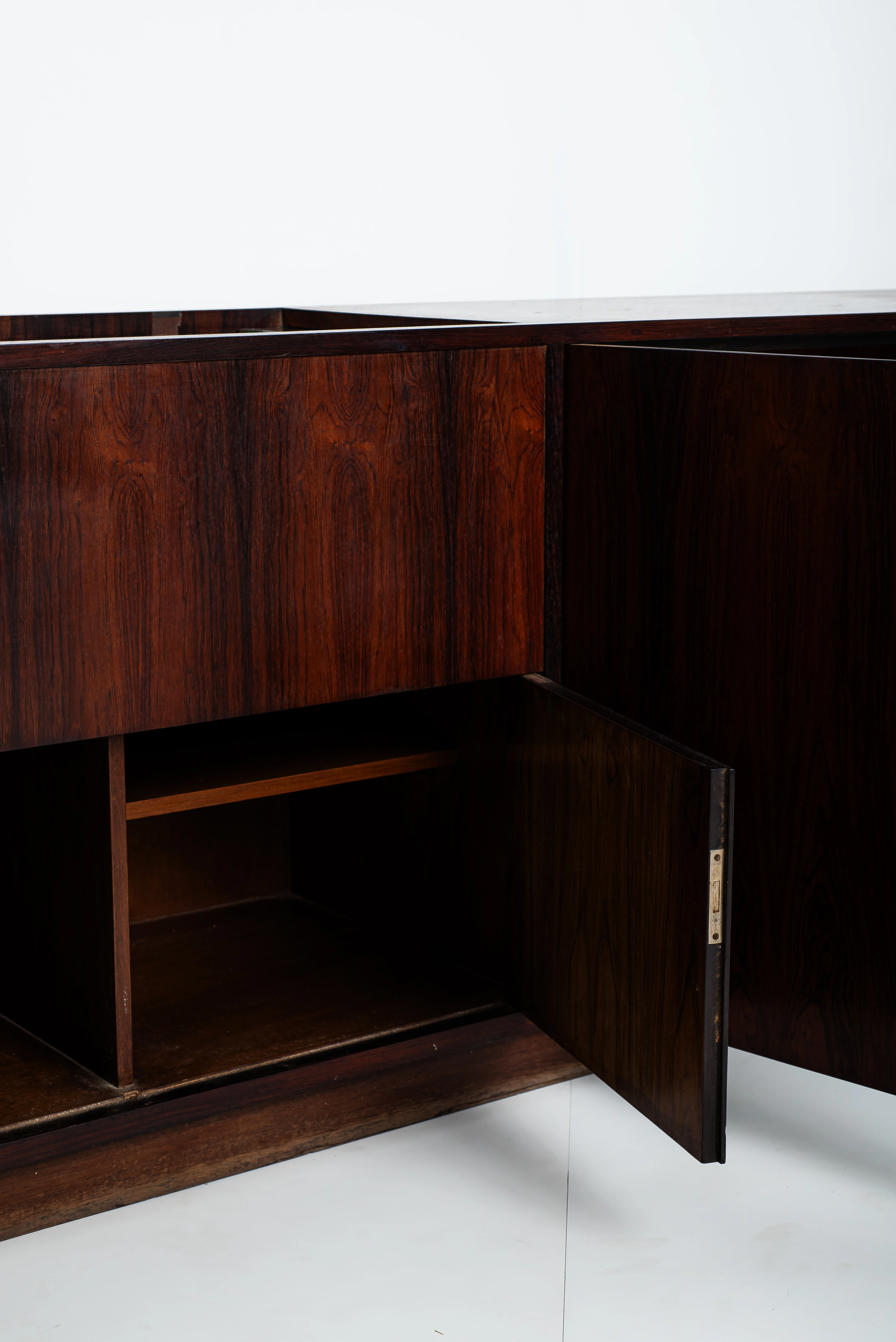 Buffet, Joaquim Tenreiro — photo 15