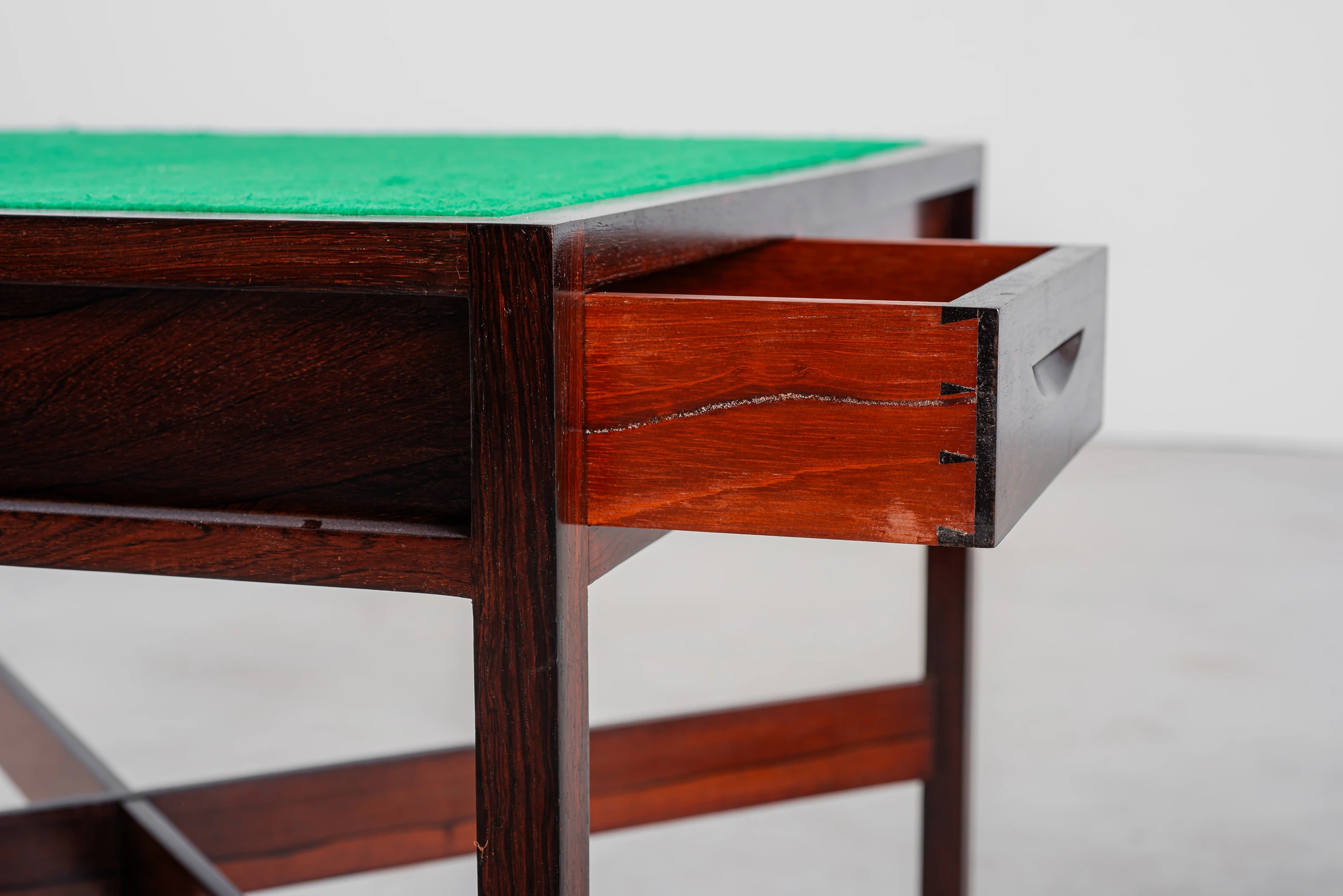 Game table, Joaquim Tenreiro — photo 5