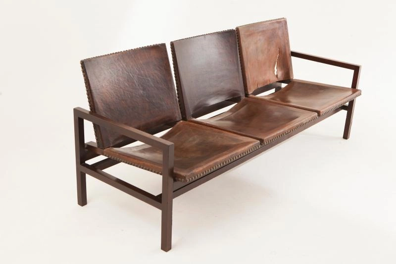 Leather sofa — Joaquim Tenreiro