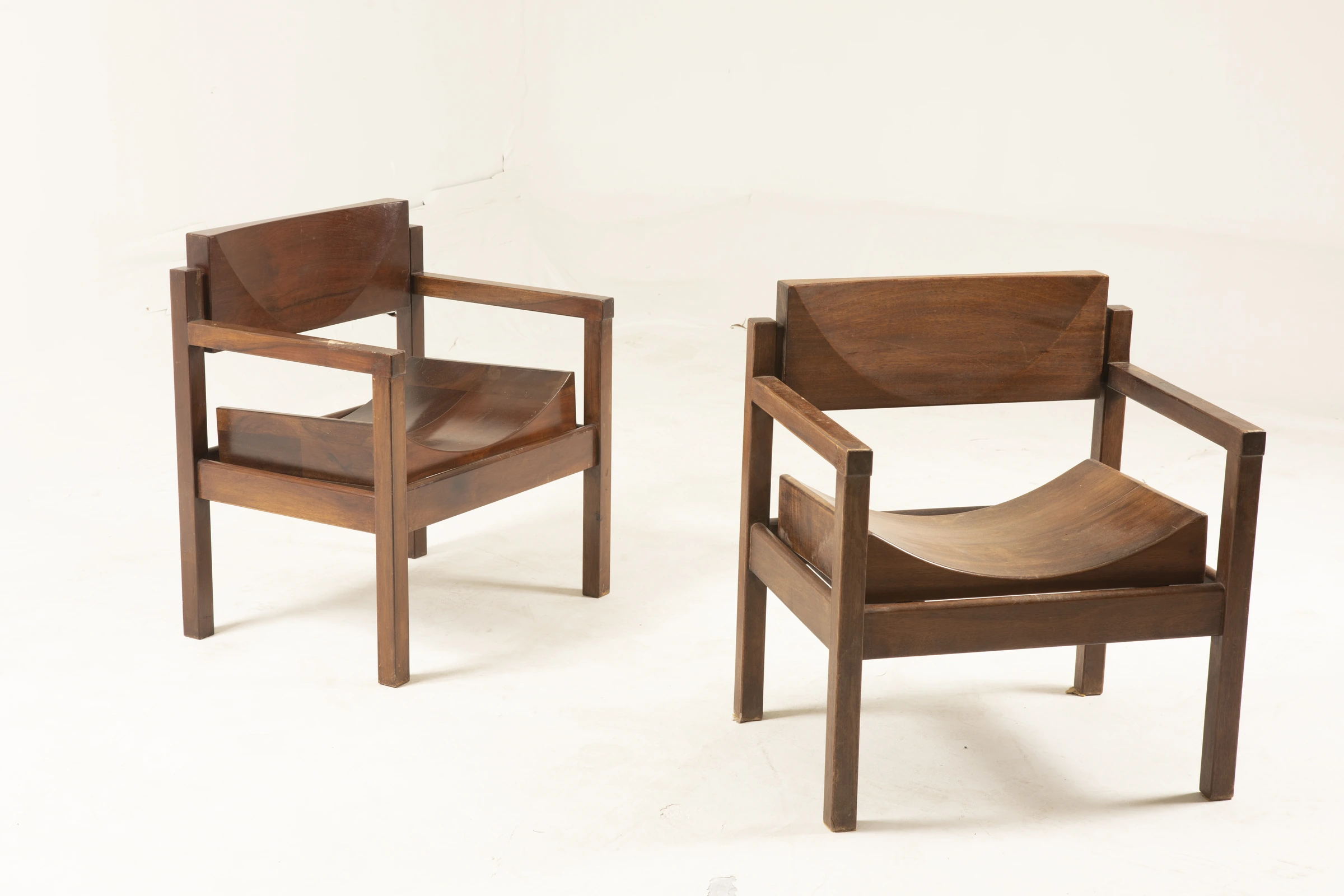 Pair of armchairs — Joaquim Tenreiro