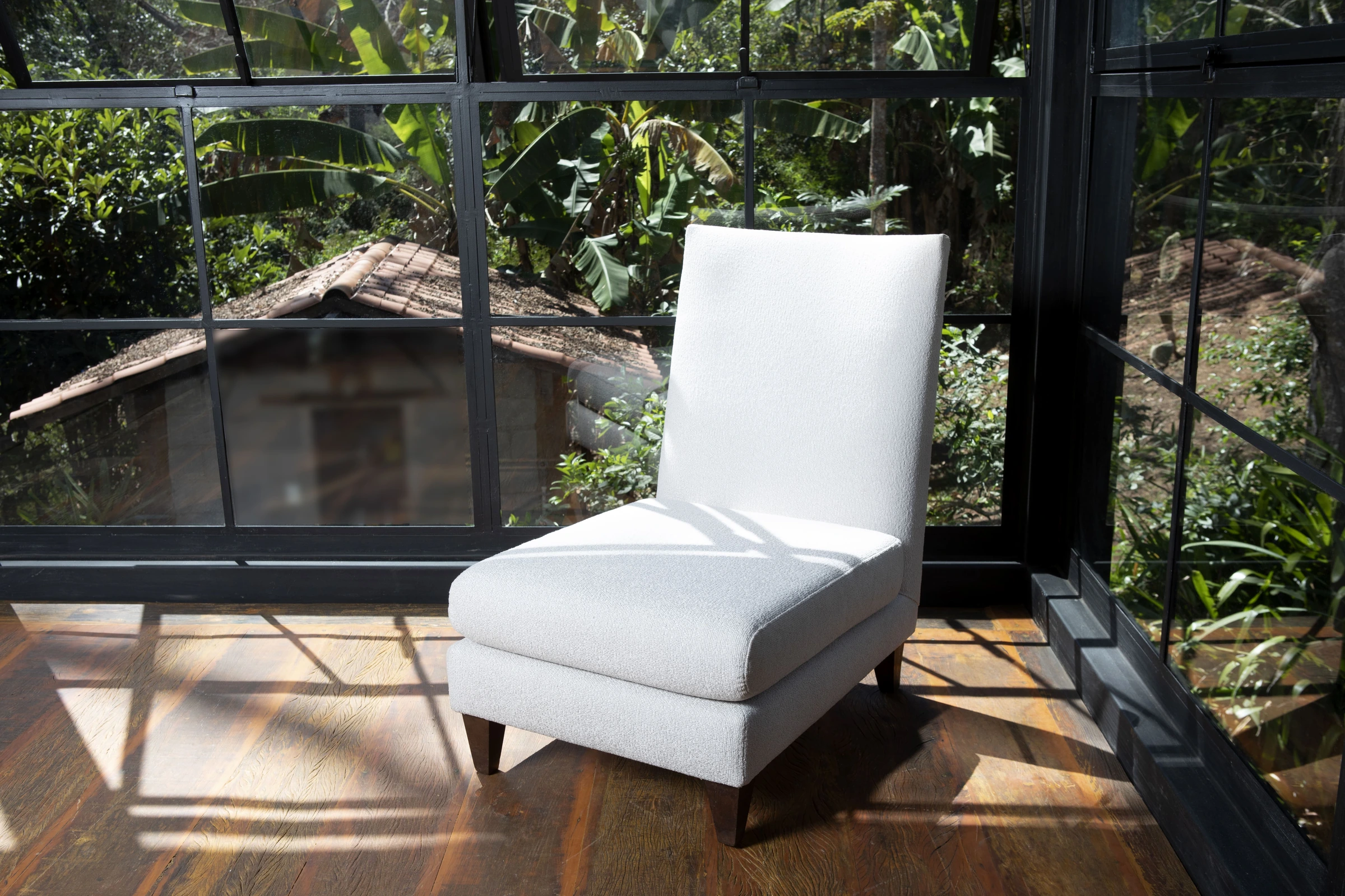 Pair of lounge chairs, Joaquim Tenreiro — photo 9