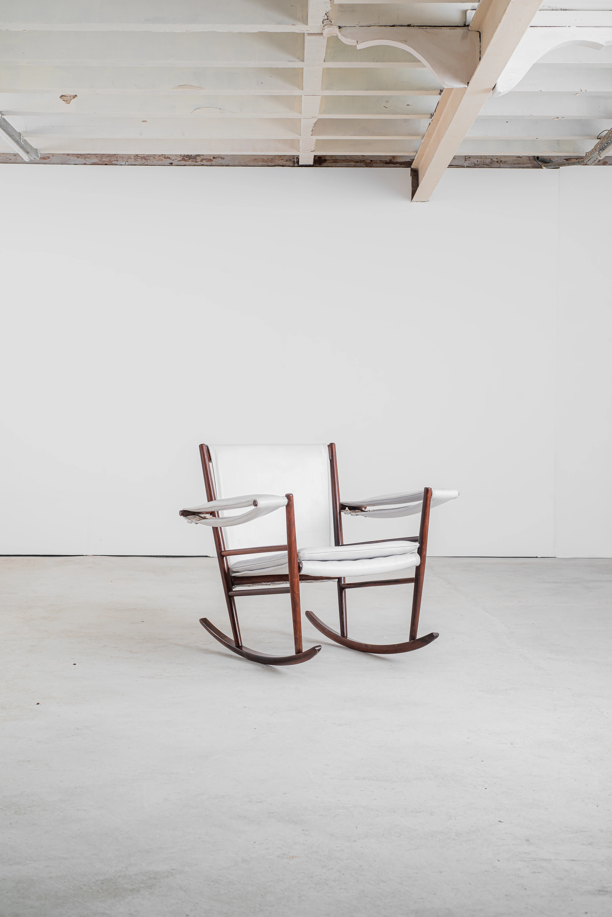 Rocking chair, Joaquim Tenreiro — photo 12