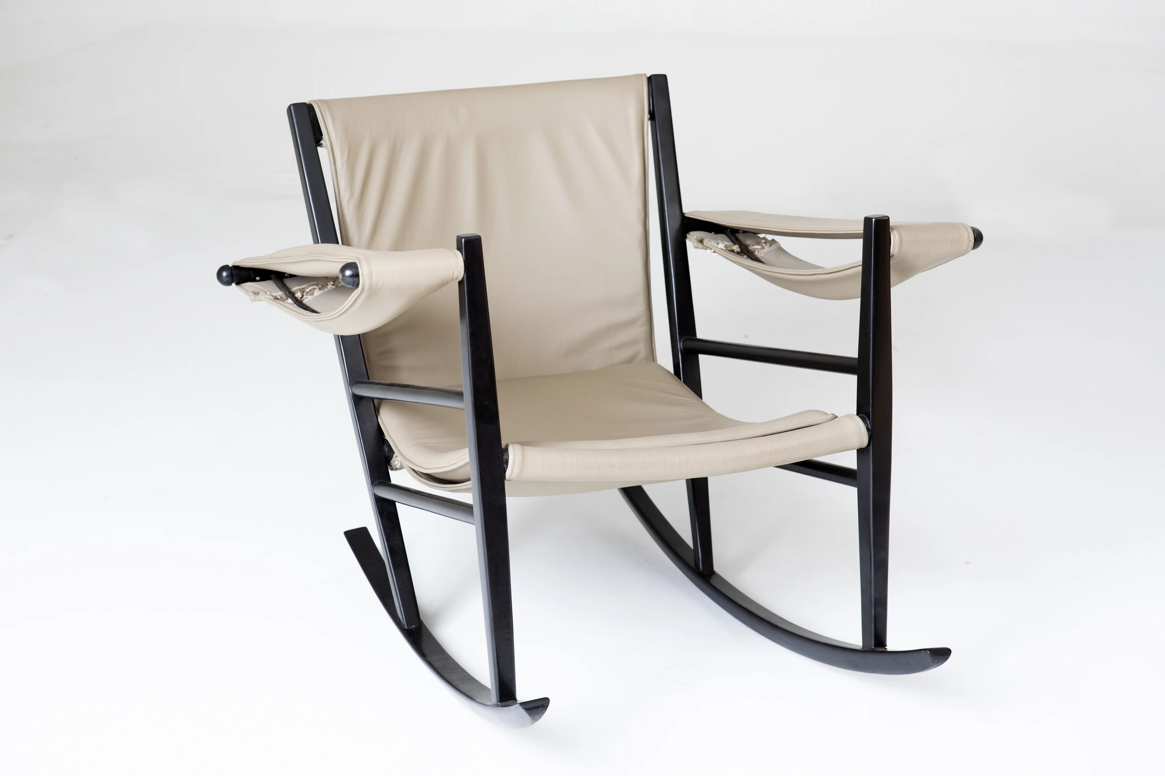 Rocking chair — Joaquim Tenreiro