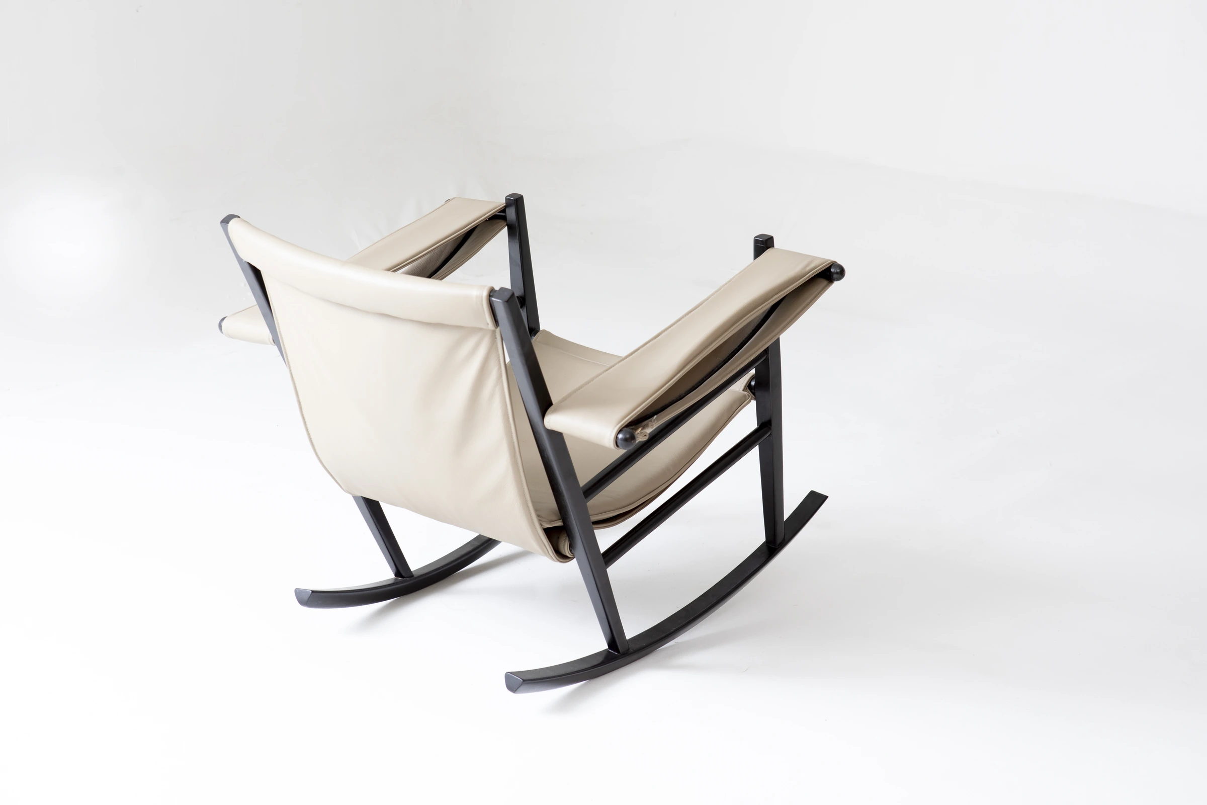 Rocking chair, Joaquim Tenreiro — photo 2