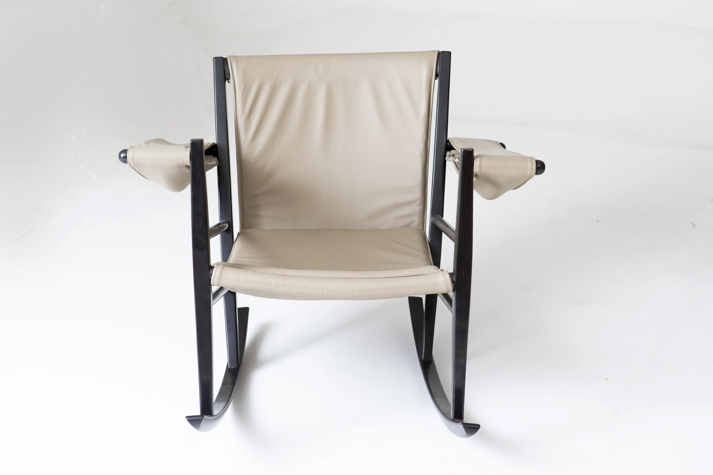 Rocking chair, Joaquim Tenreiro — photo 3