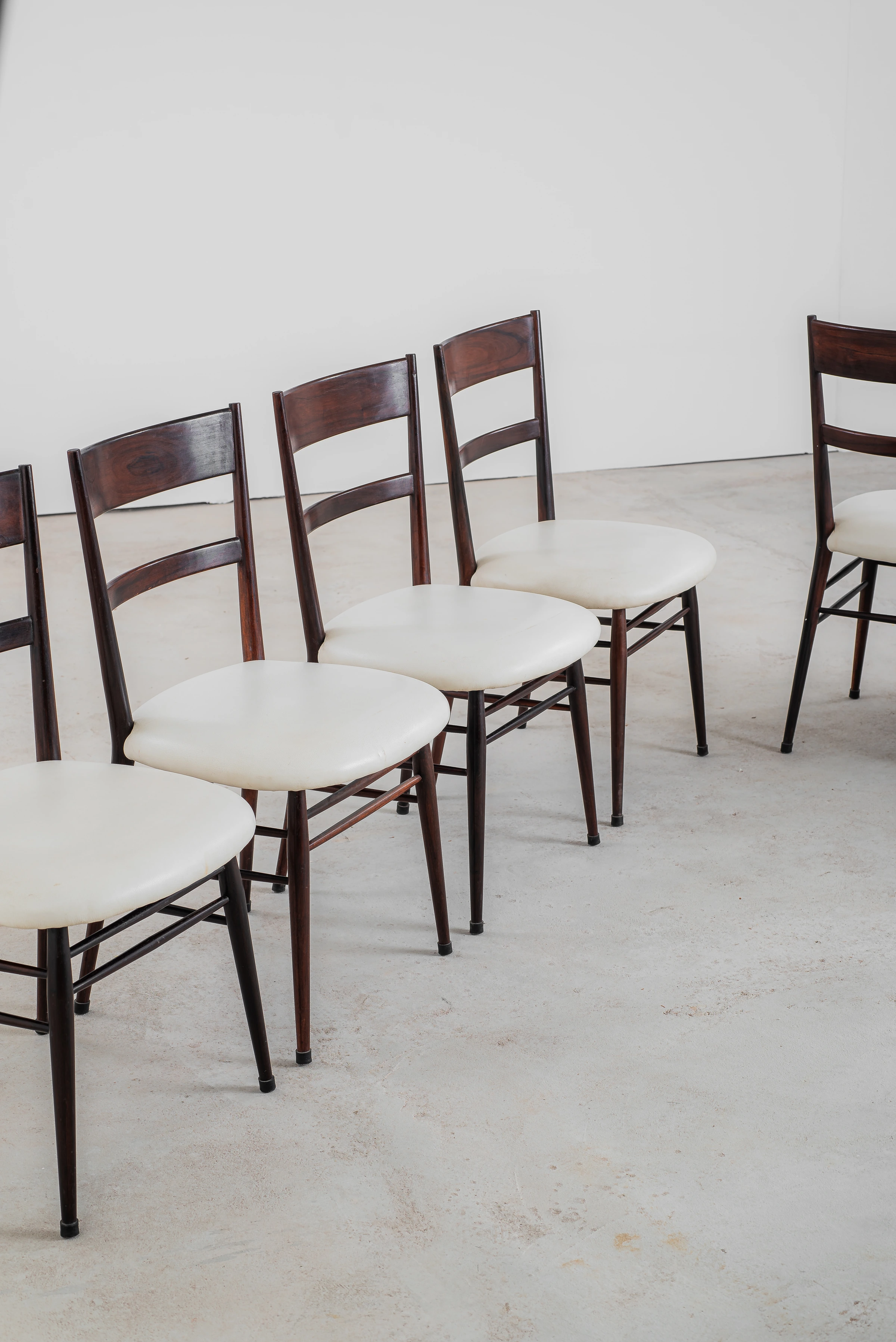 Set of 8 chairs, Joaquim Tenreiro — photo 5