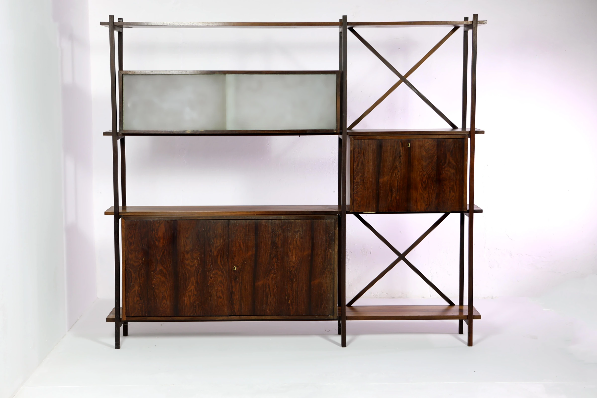 Shelf, Joaquim Tenreiro — photo 3