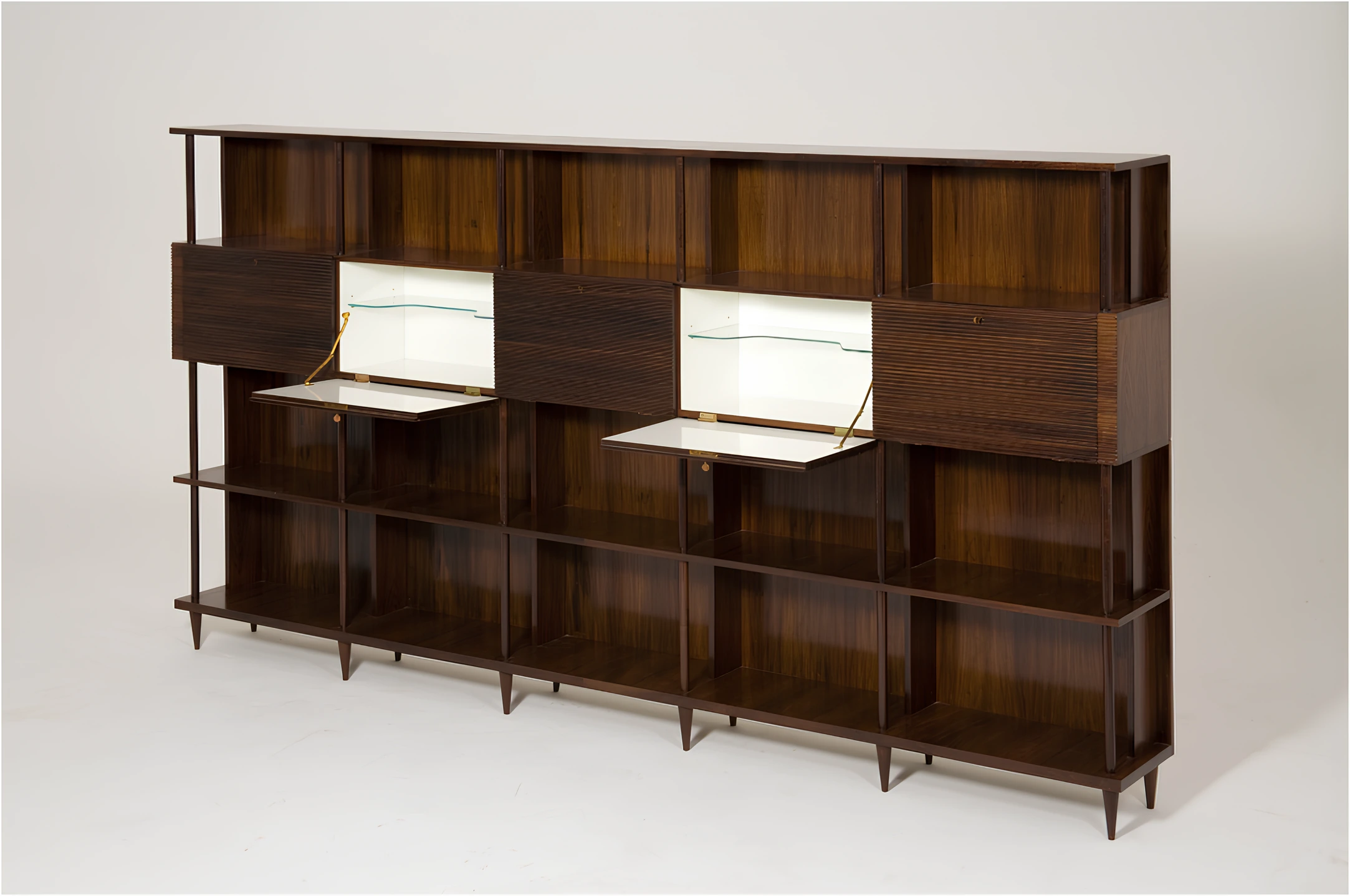 Shelf, Joaquim Tenreiro — photo 2