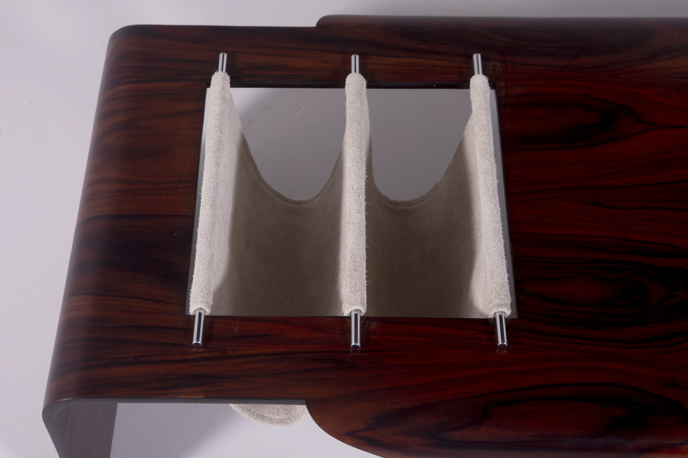 Andorinha coffee Table with magazine rack, Jorge Zalszupin — photo 4