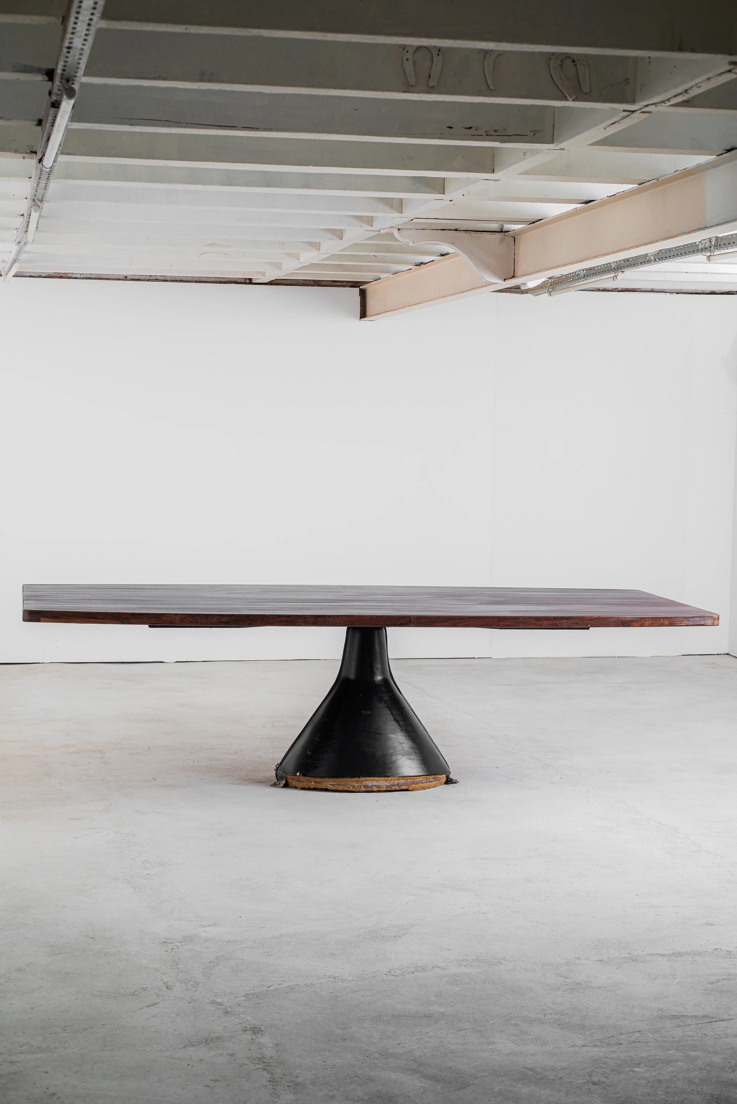 Guanabara table, Jorge Zalszupin — photo 11