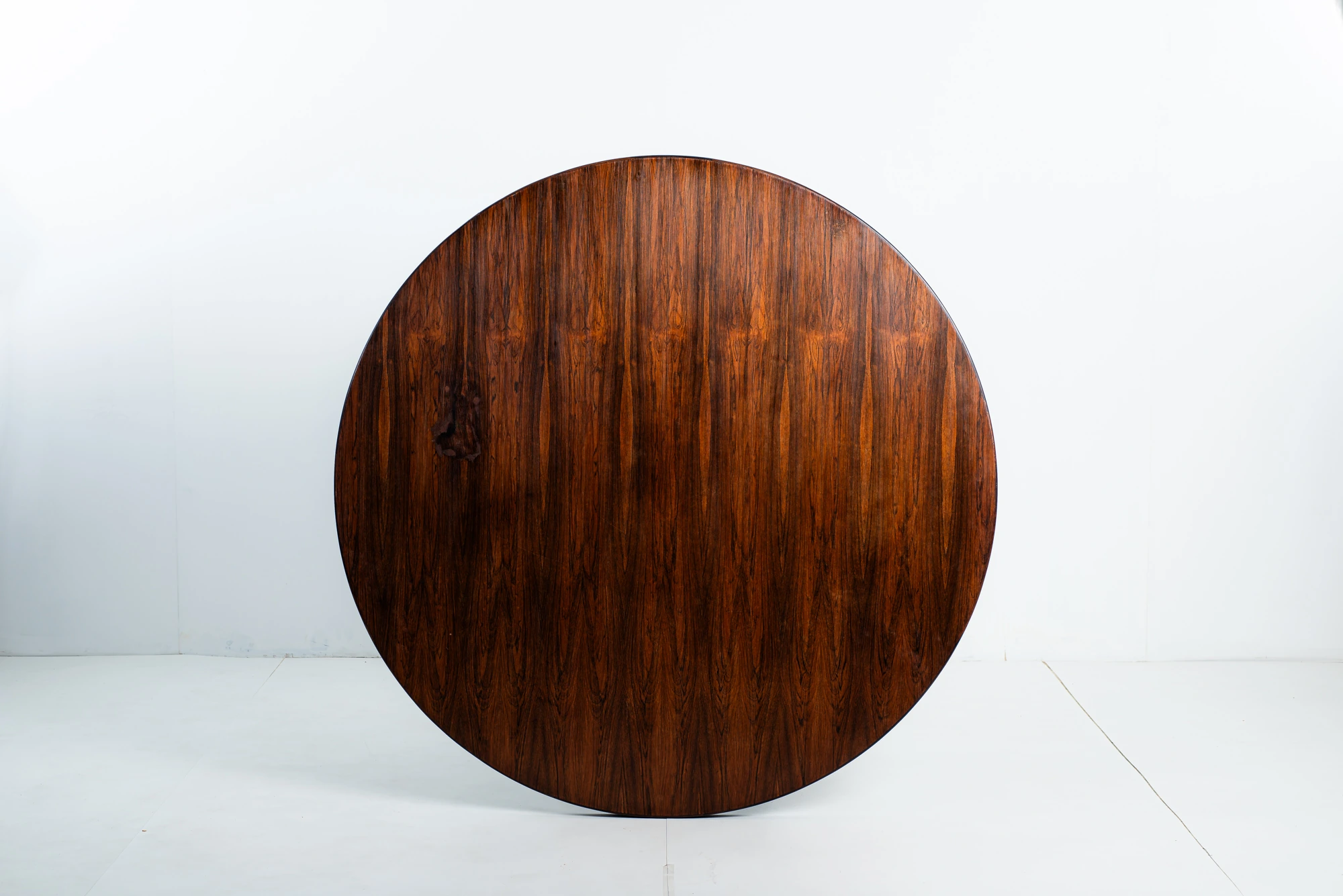 Guarujá table, Jorge Zalszupin — photo 8