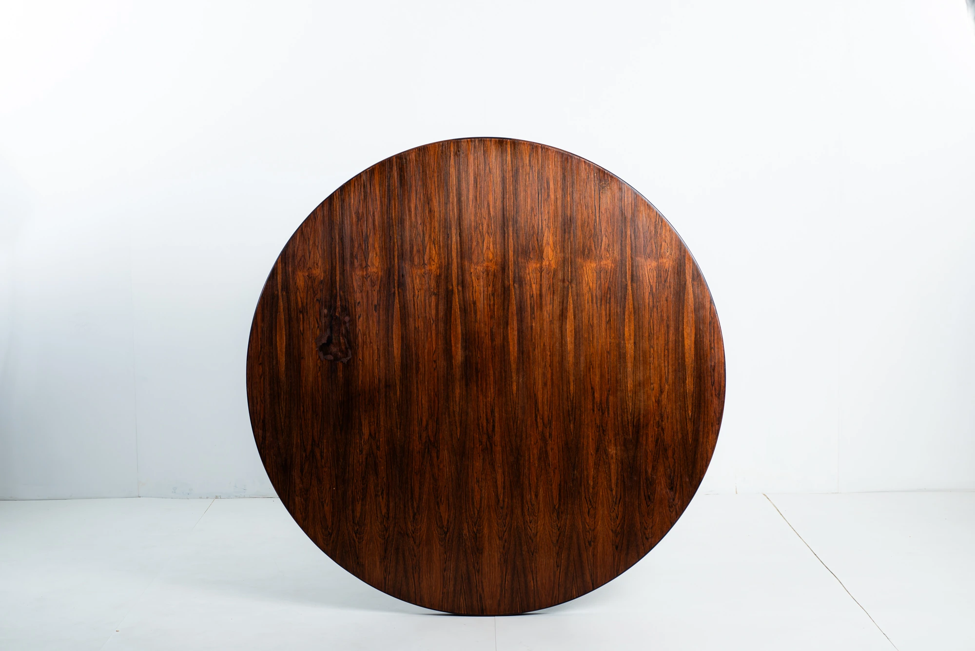 Guarujá table, Jorge Zalszupin — photo 9