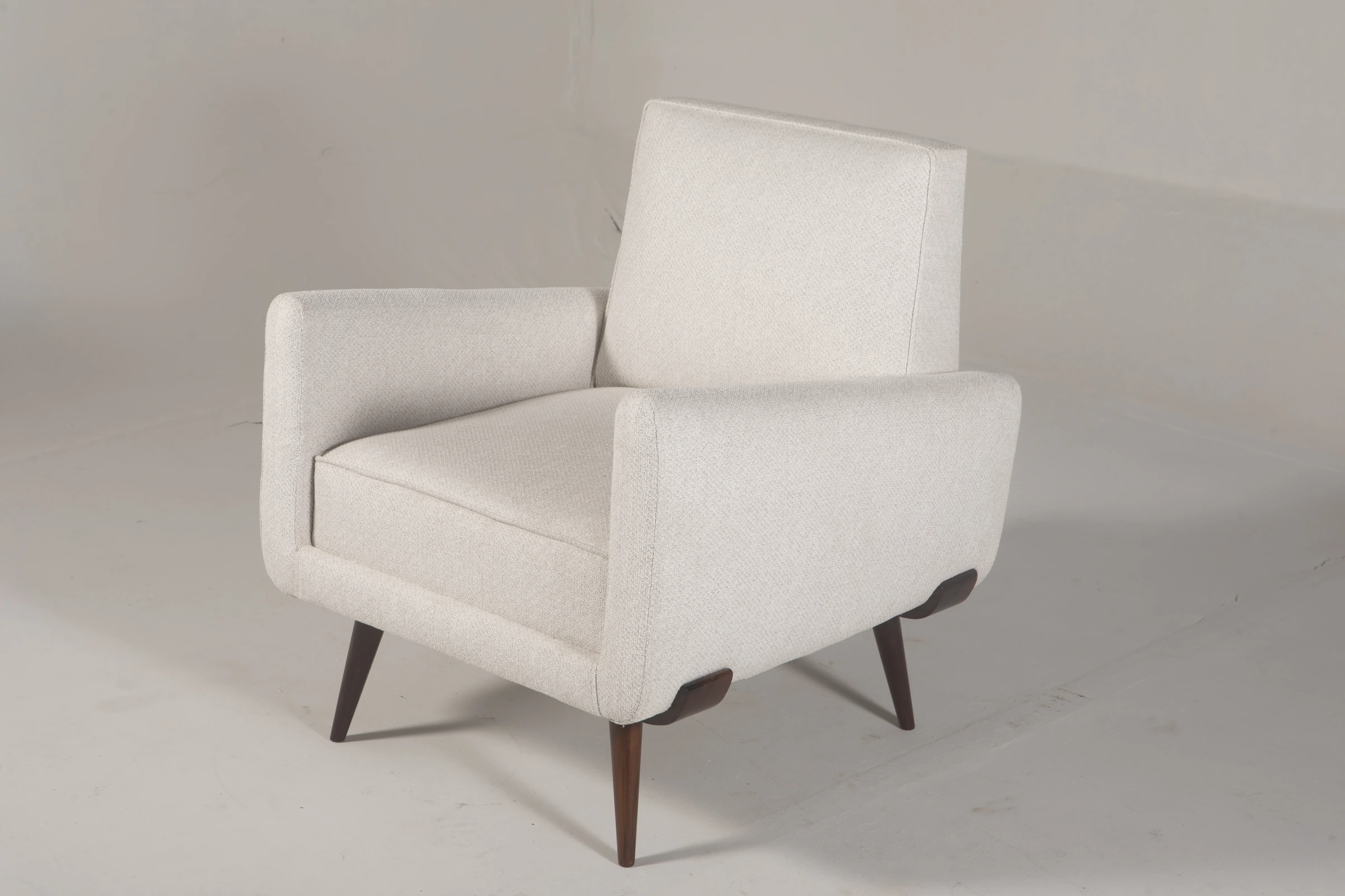 Pair of 801 armchairs, Jorge Zalszupin — photo 5
