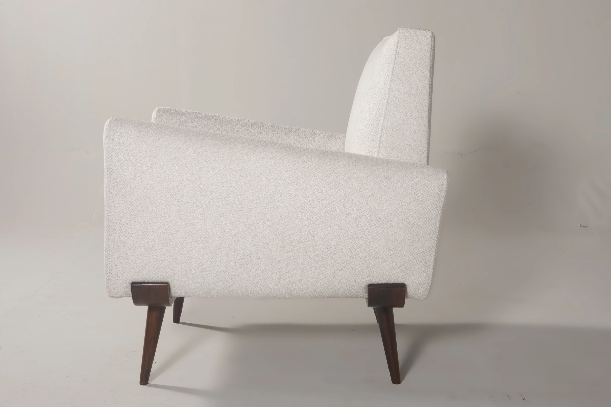 Pair of 801 armchairs, Jorge Zalszupin — photo 6